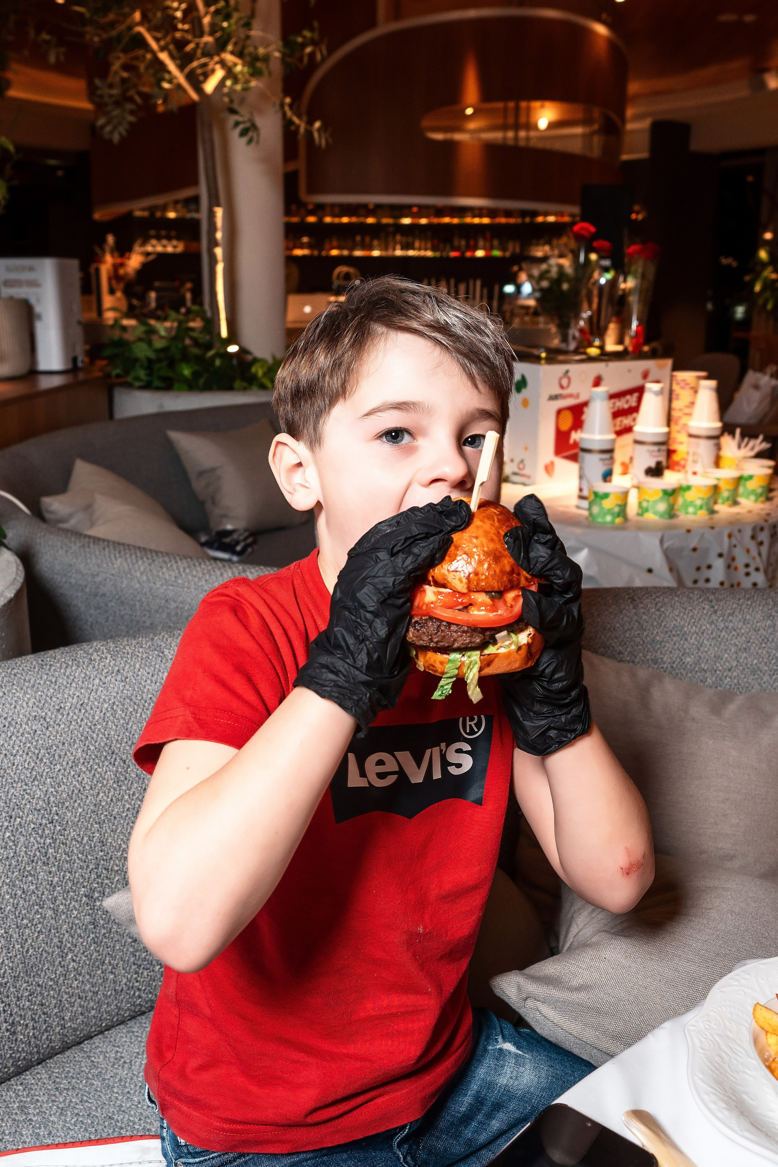 Фотограф в Сочи на день рождение. Фотограф Сочи