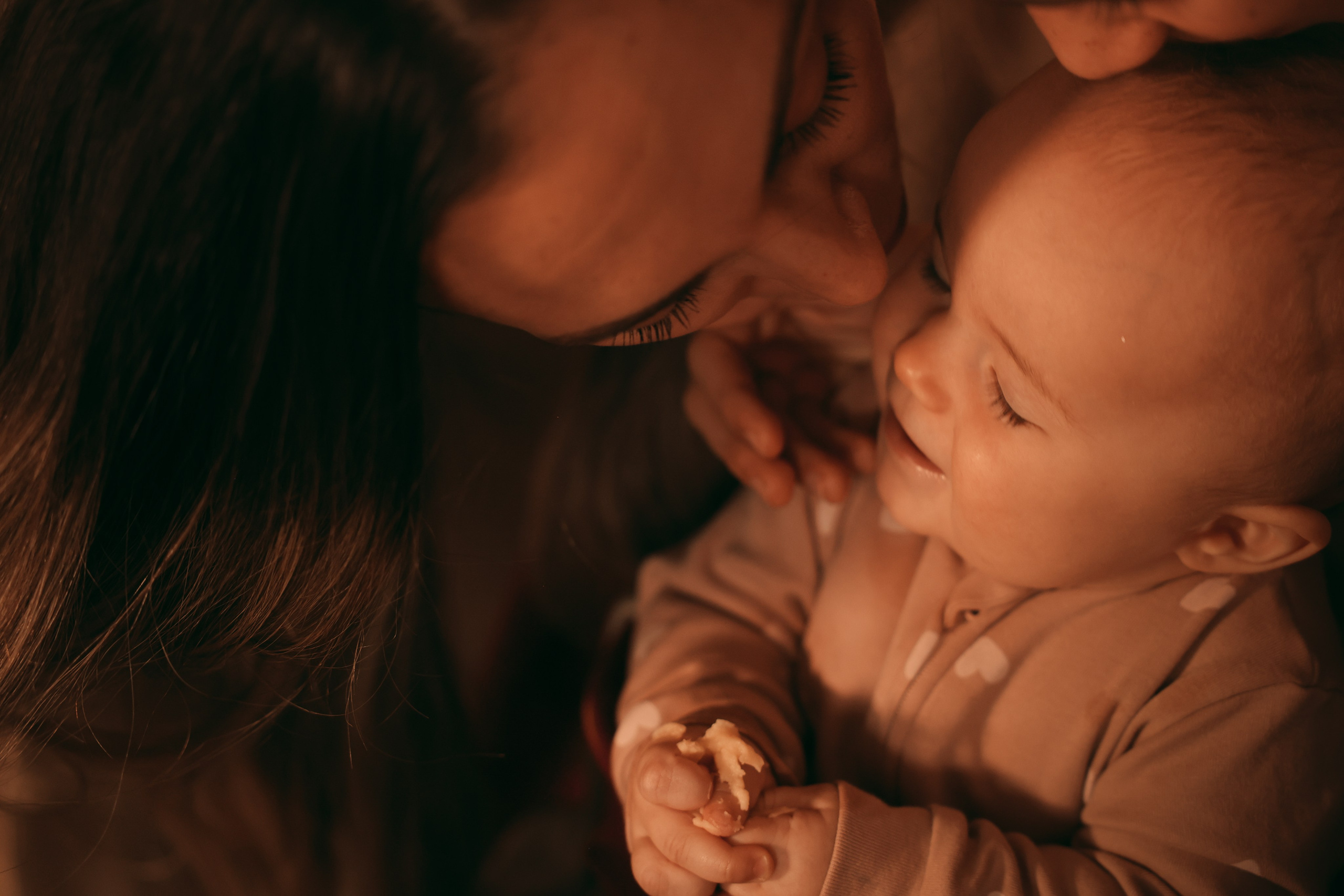 Новогоднее печенье всей семьей. Ваш семейный newborn и lifestyle фотограф в СПБ Наталья Журавлева