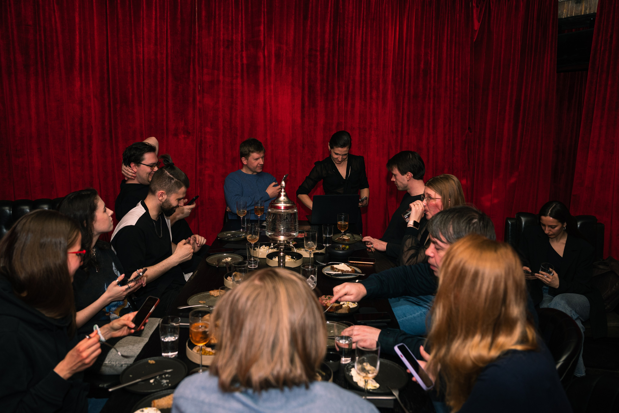 Барный ивент от Привет, не хочешь сходить. Фотограф Дарья Сафонова Dashulkacss