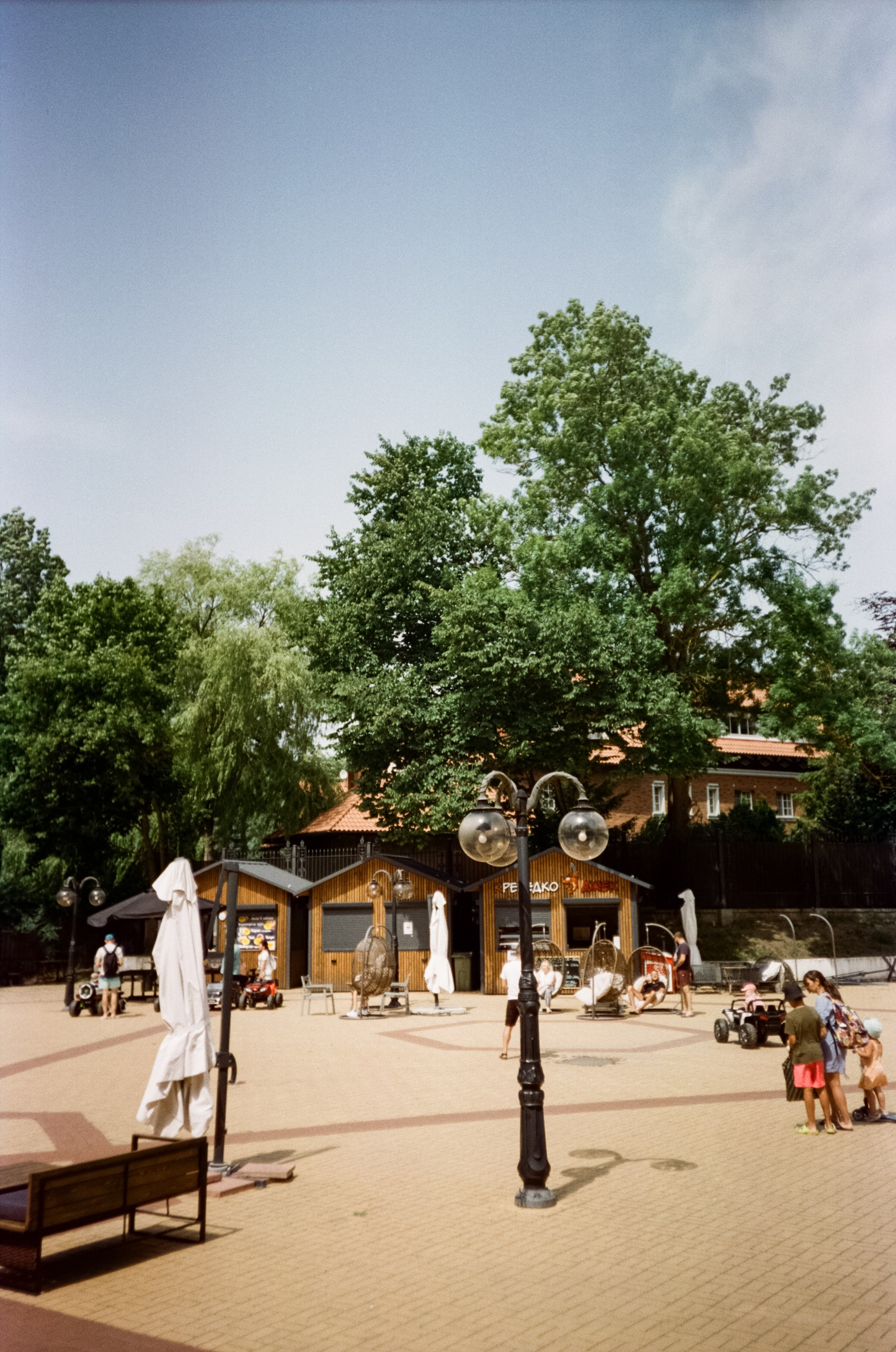 Центральный пляж и парк Беккера в Янтарном. Улочки Светлогорска. Фотограф-документалист Мария Осокина