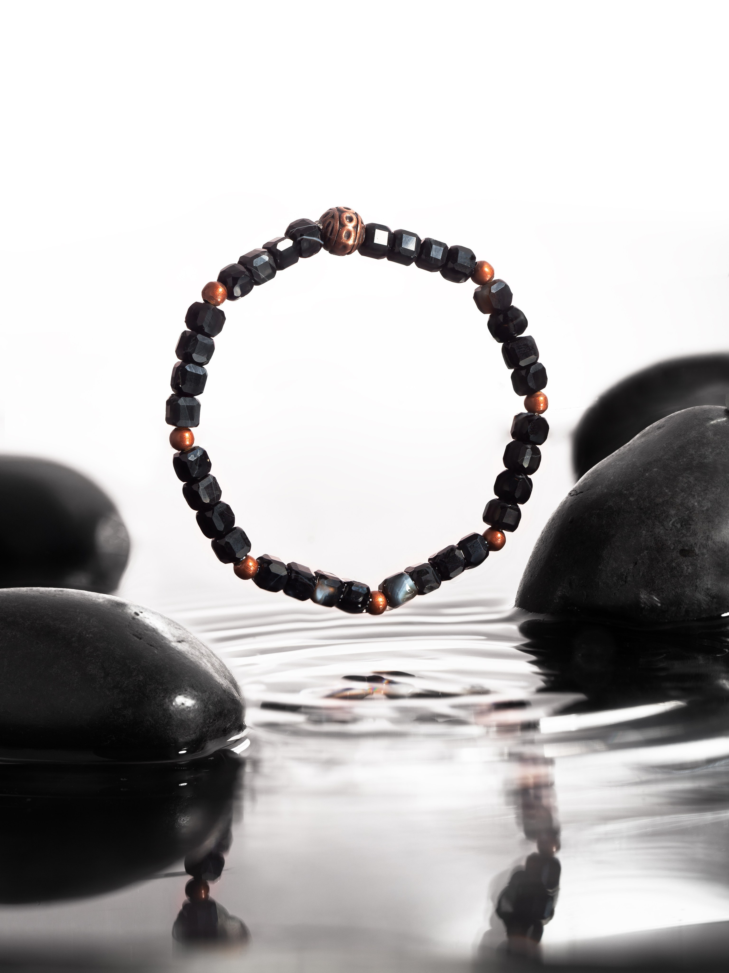 Браслеты. Юлия Василенко, Профессиональный предметный рекламный фотограф Барнаул, Алтай, и по всей России онлайн