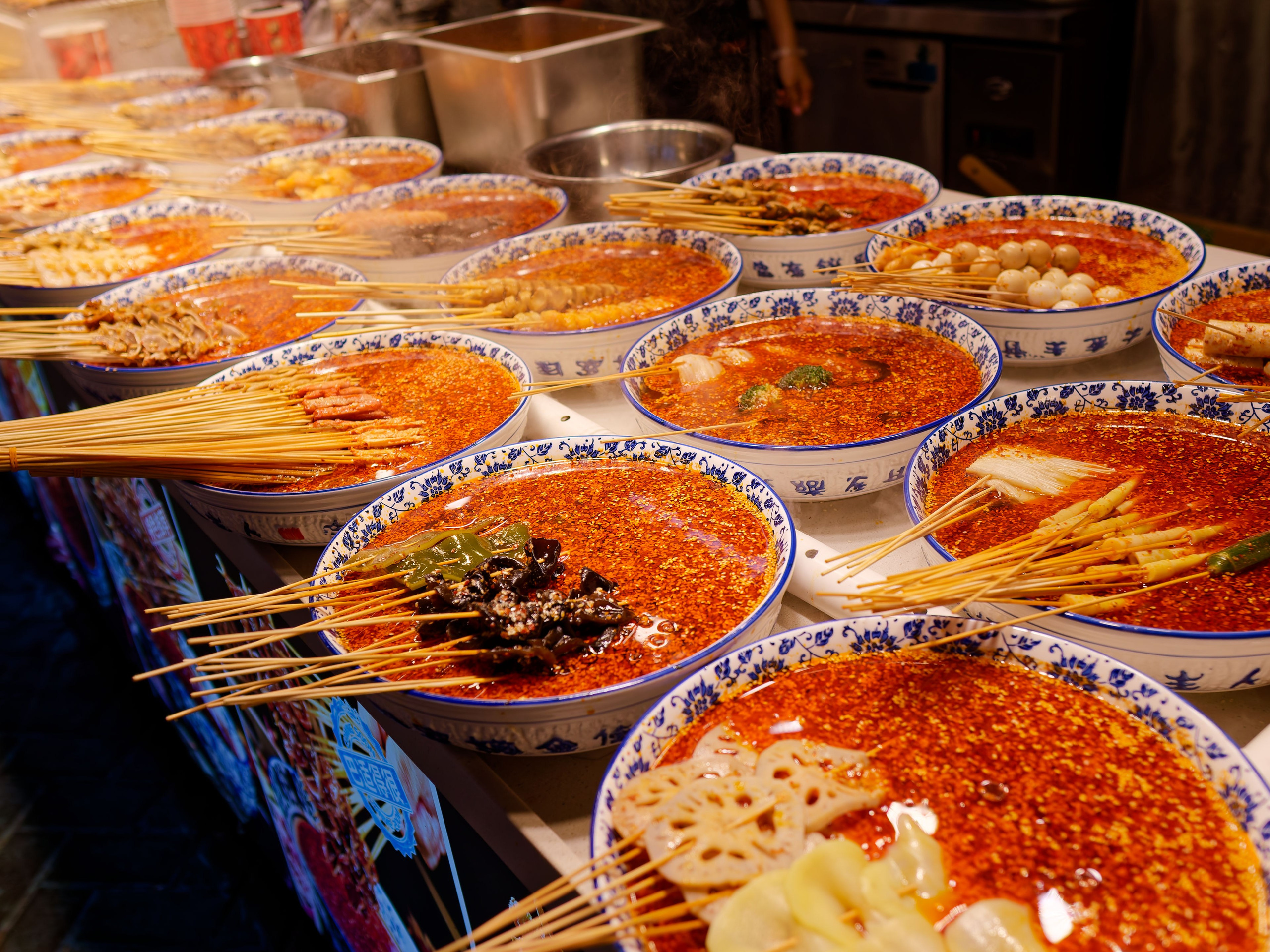 Хайнань 2026, «Food Street» ночная улица еды в Ялунване. Фотопрогулки по Миру