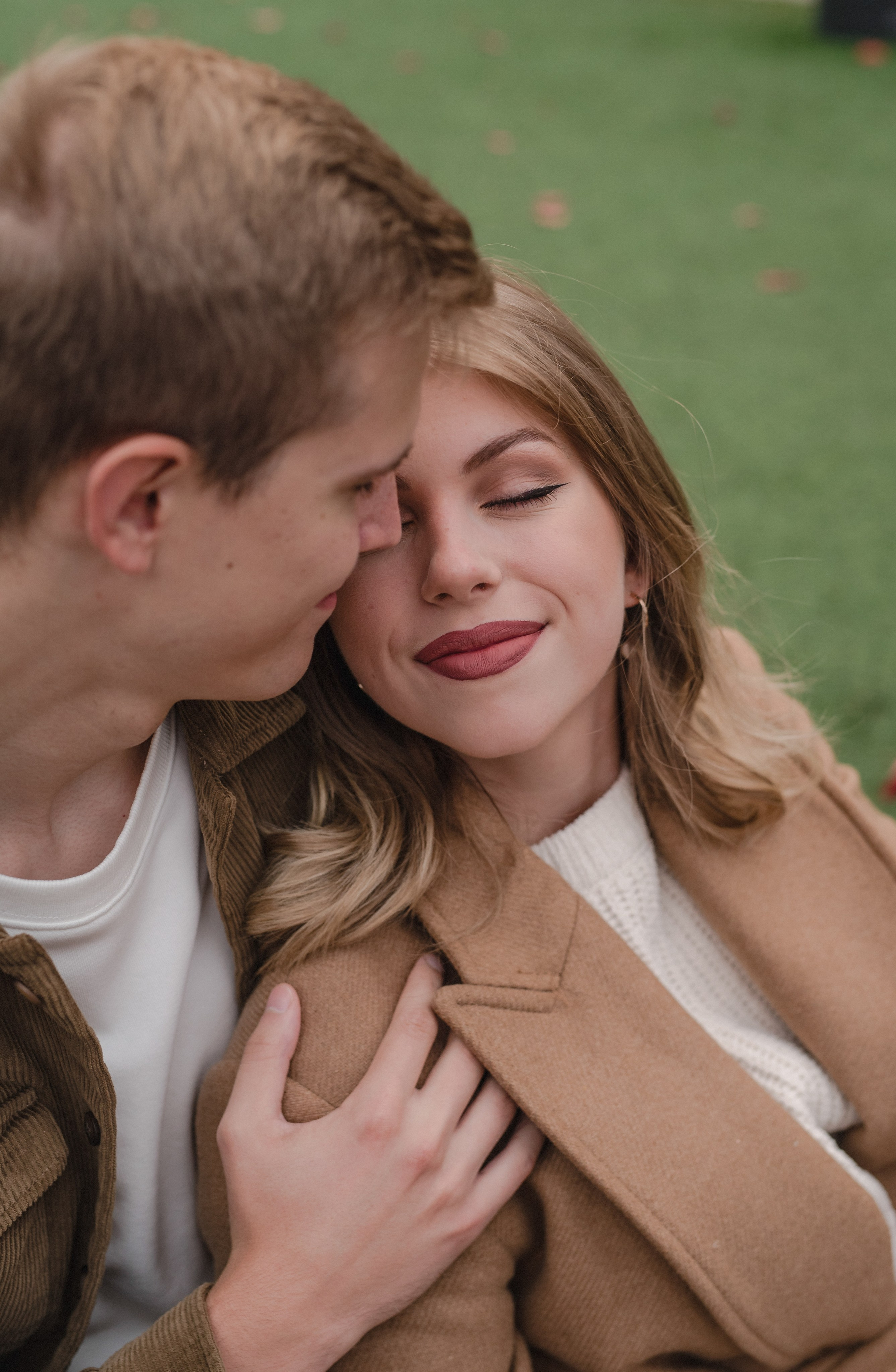 Emilia and Ettu. Family and content photographer
