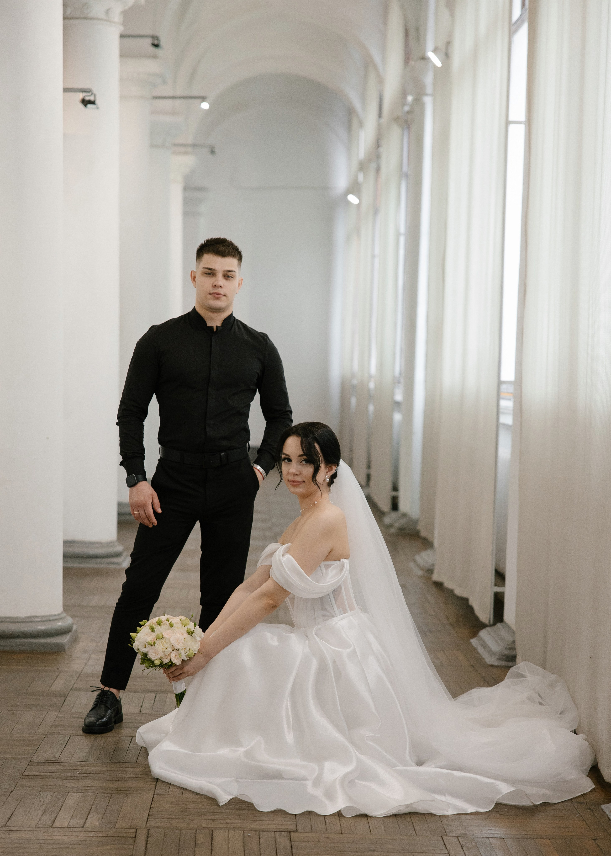 Дарина и Данил в музее изобразительных искусств. Свадебный фотограф в Калининграде Ольга Пасечник