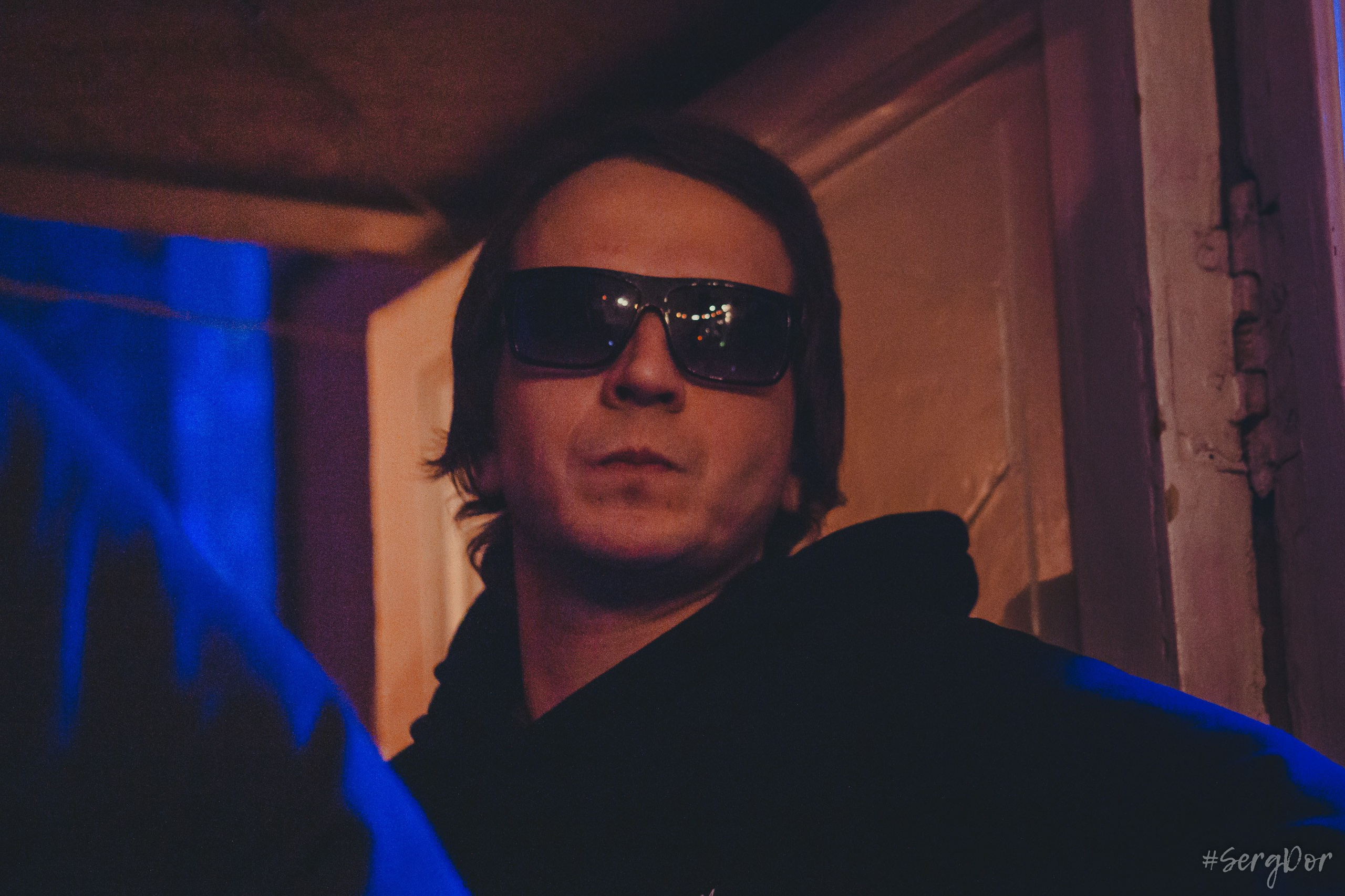 Рома Гонза, Ваня Пинженин, Квартирник у Мищенко, поэты, стихи, совершеннолетие, Санкт-Петербург, Питер, 16.11.2024, SergDor, 16 ноября 2024 года, #SergDor