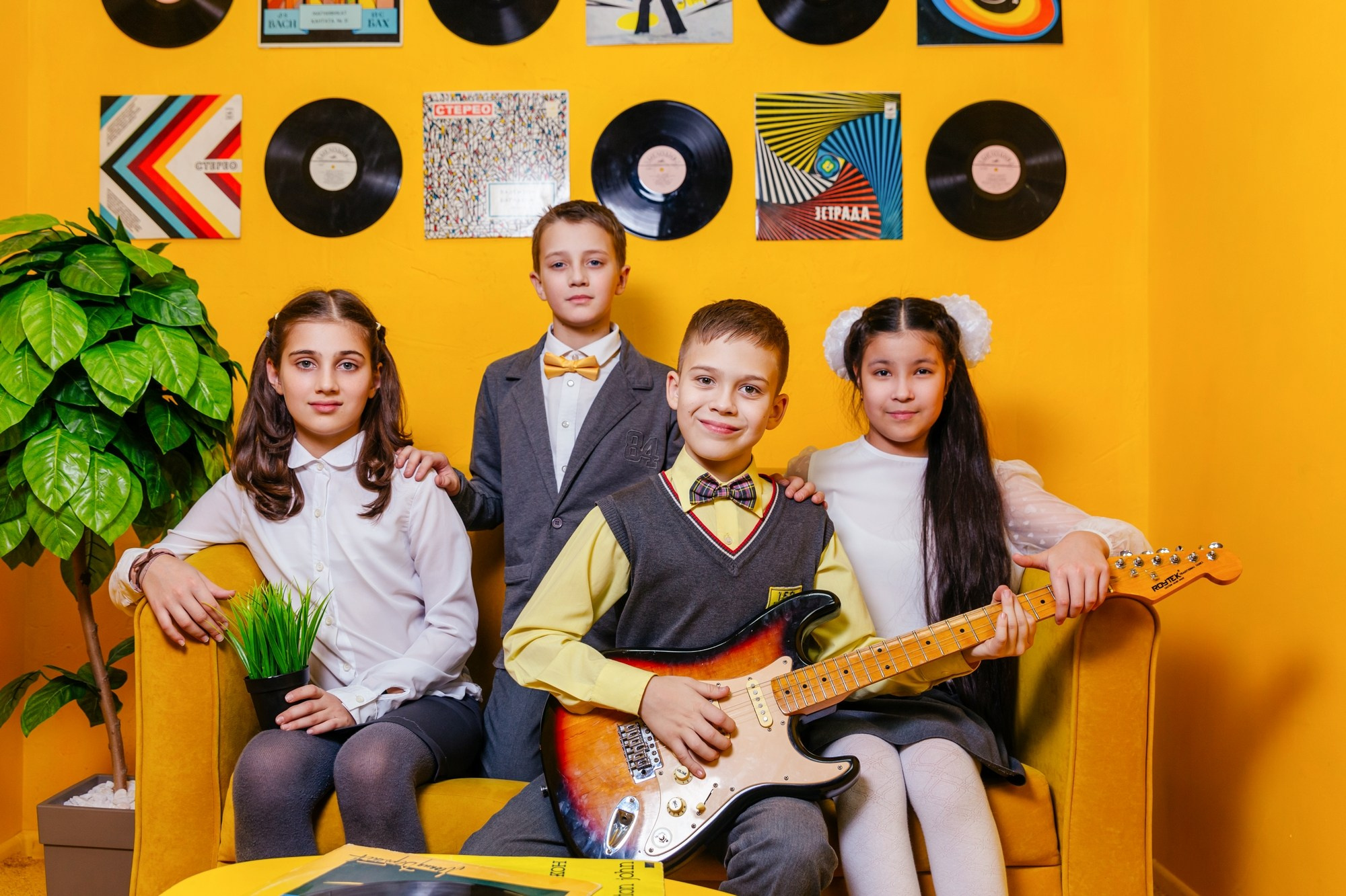 Фотосессия в студии: 159 школа 4 класс. СИГМА | Студия выпускных альбомов Красноярск