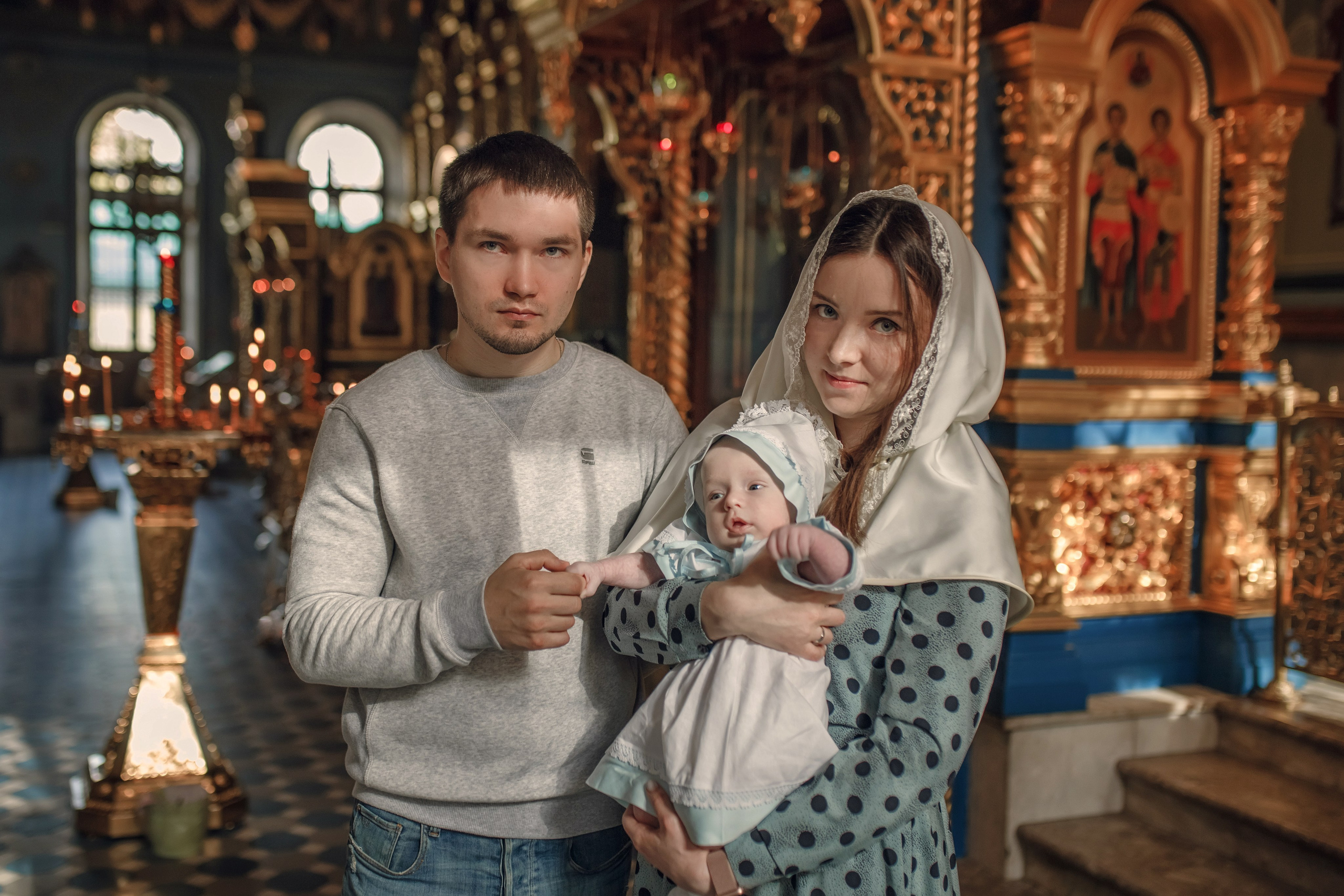 Крещение Артемия. Фотограф на Крещение, семейный фотограф в Москве