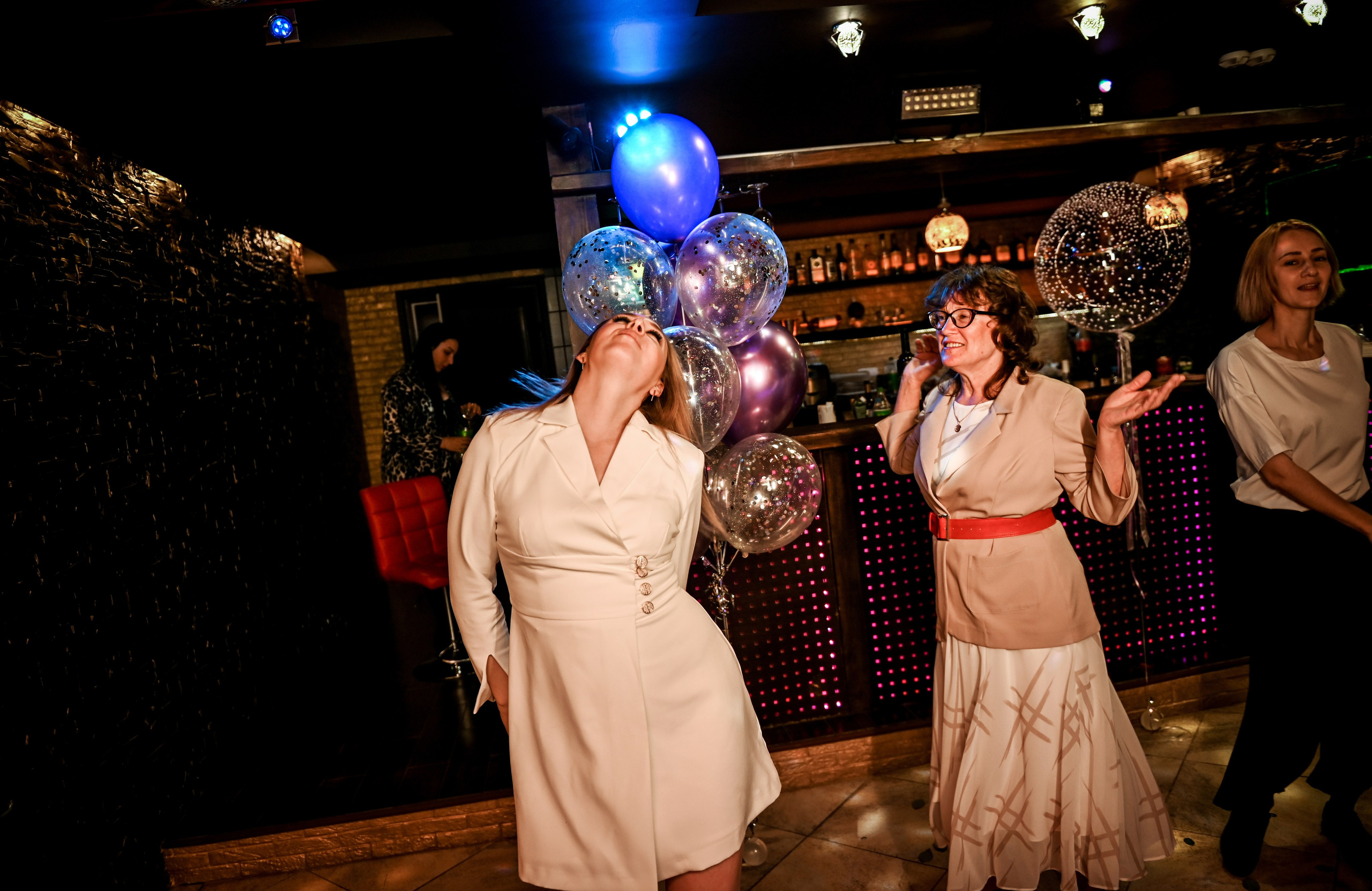 День рождения. Свадебный, семейный, детский, контент фотограф в Омске Максим Ильин