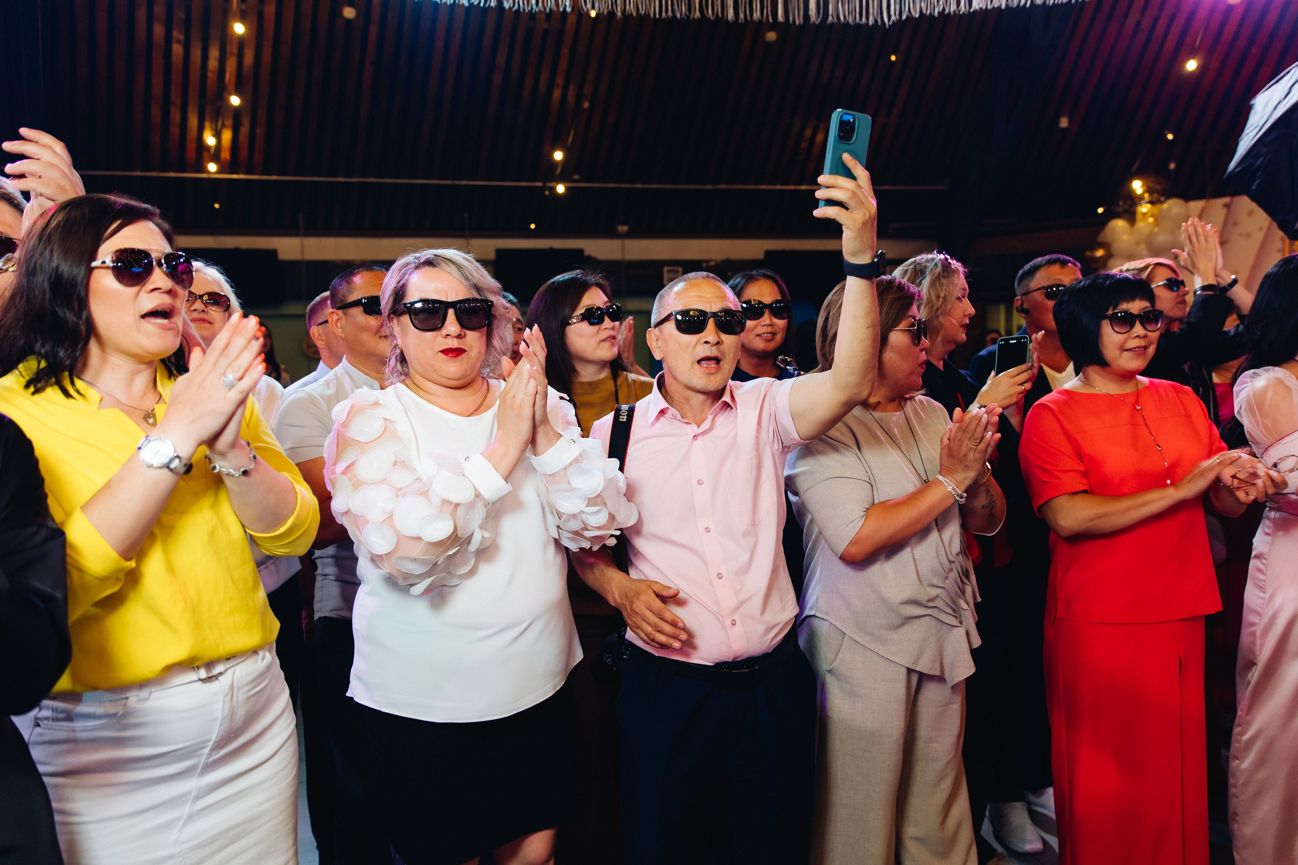 Выпускной вечер. 49 школа. Баран на корове. Свадебный и семейный фотограф в Улан-Удэ