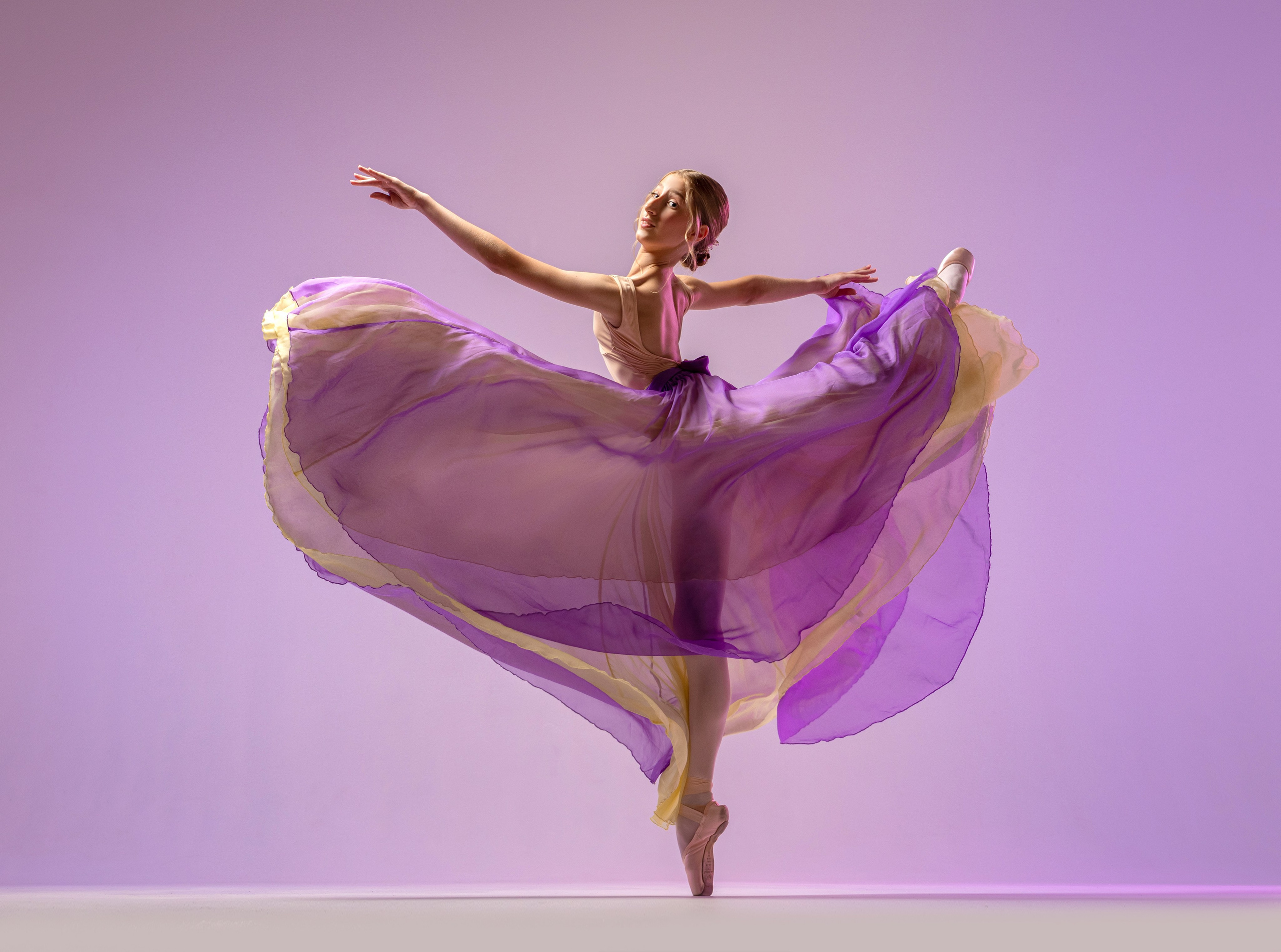 Жёлто-сиреневая воздушная двухсторонняя юбка напрокат бесплатно. Балетный фотограф Алина Ханько — Душа Балета