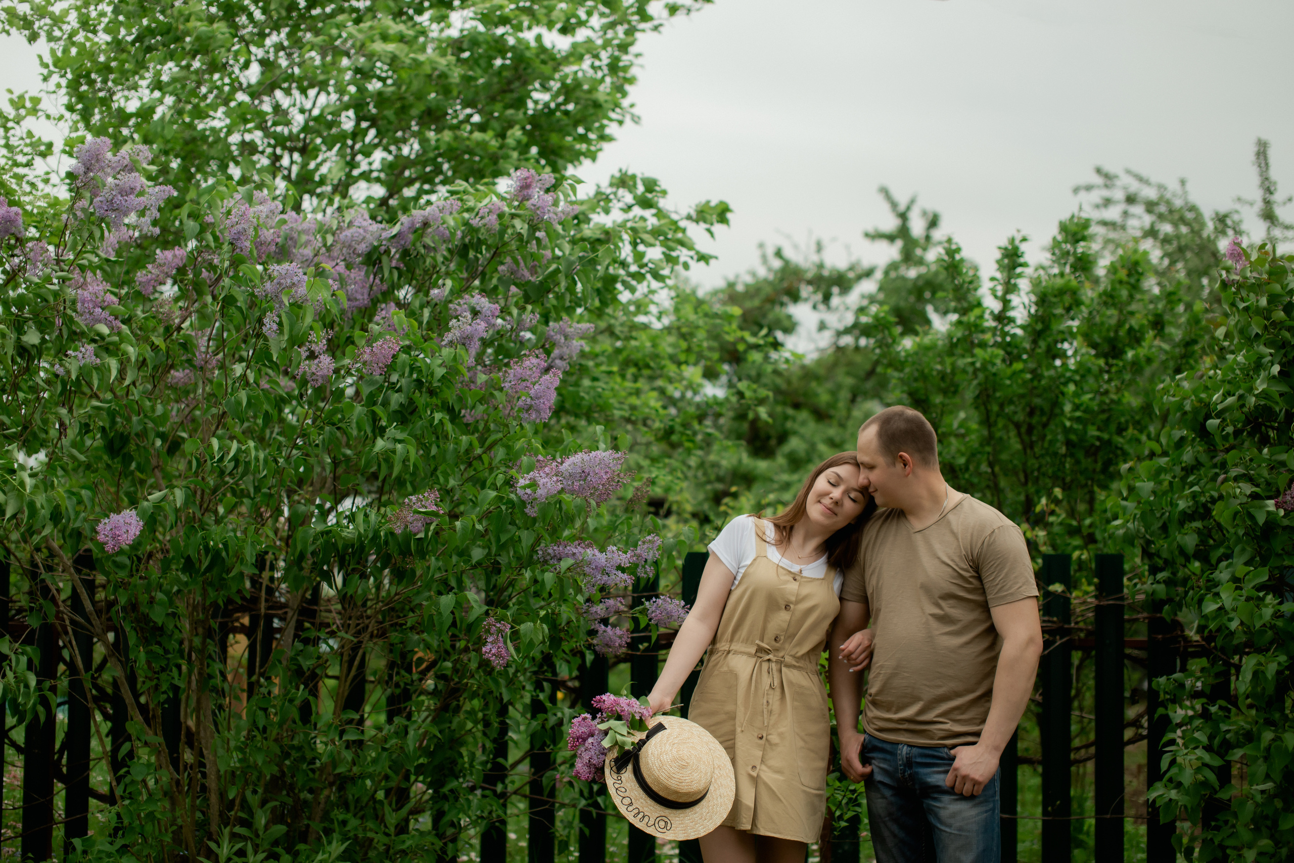 В сирени. Профессиональная видео и фото съёмка в Калуге и области