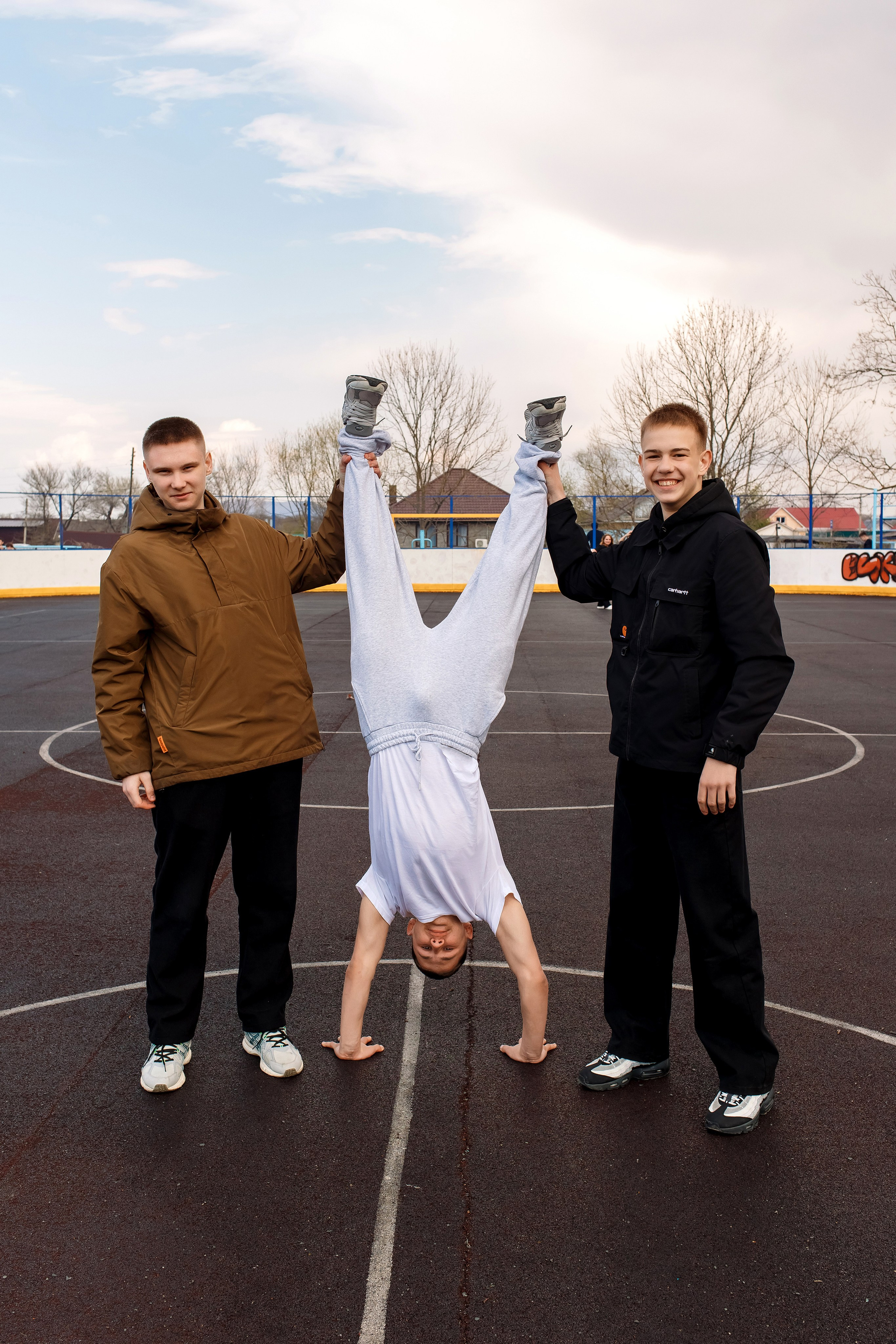 9 класс съемка в школе. Фотограф Любовь Корниенко, Примоский край