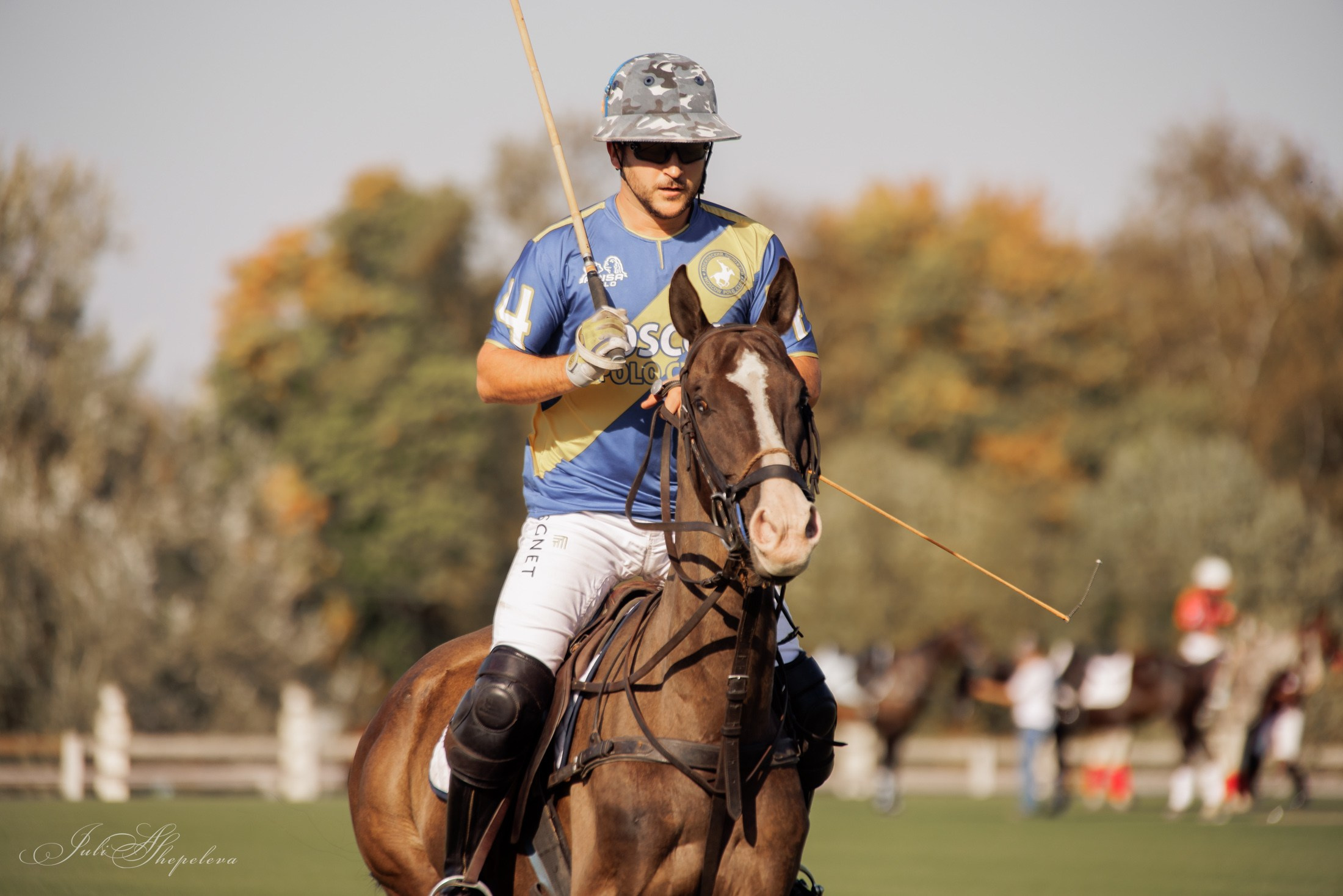 Осенний кубок по конному поло. Детская Конная фотография в Москве Юлия Шепелева