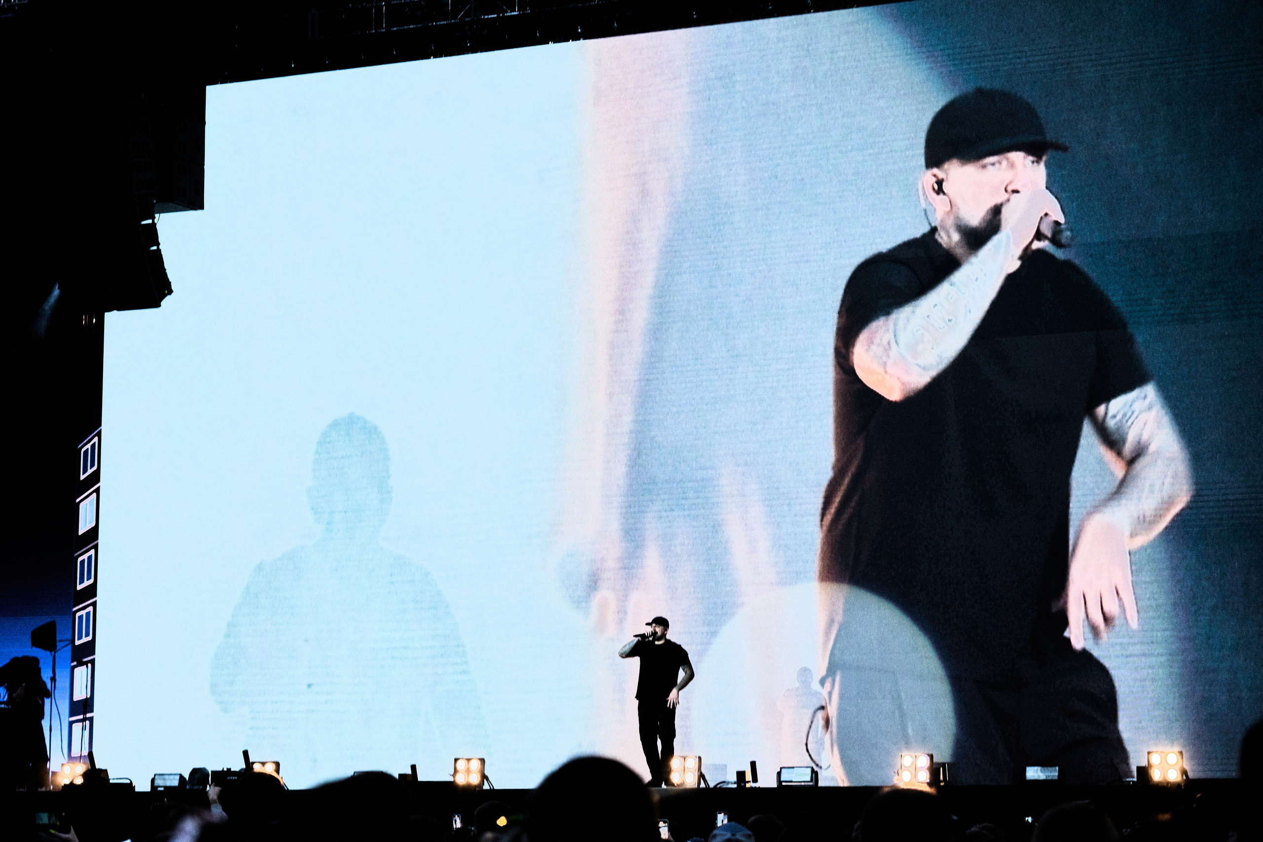 Баста Екатеринбург Арена. Репортажный фотограф мероприятий и концертов в Екатеринбурге