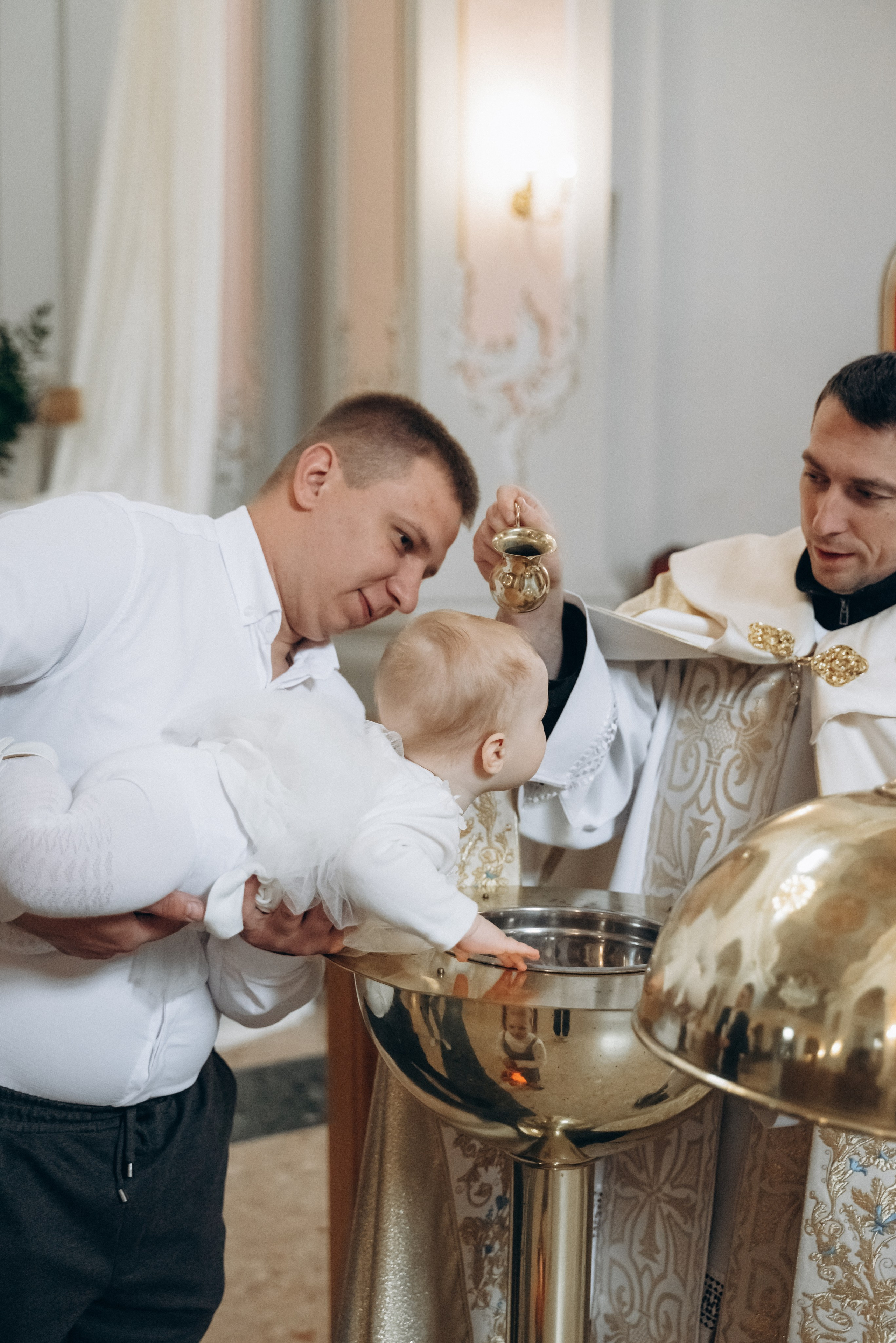 Крещение Ульяны (Белый костёл). Семейный фотограф в Минске Дарья Дреко
