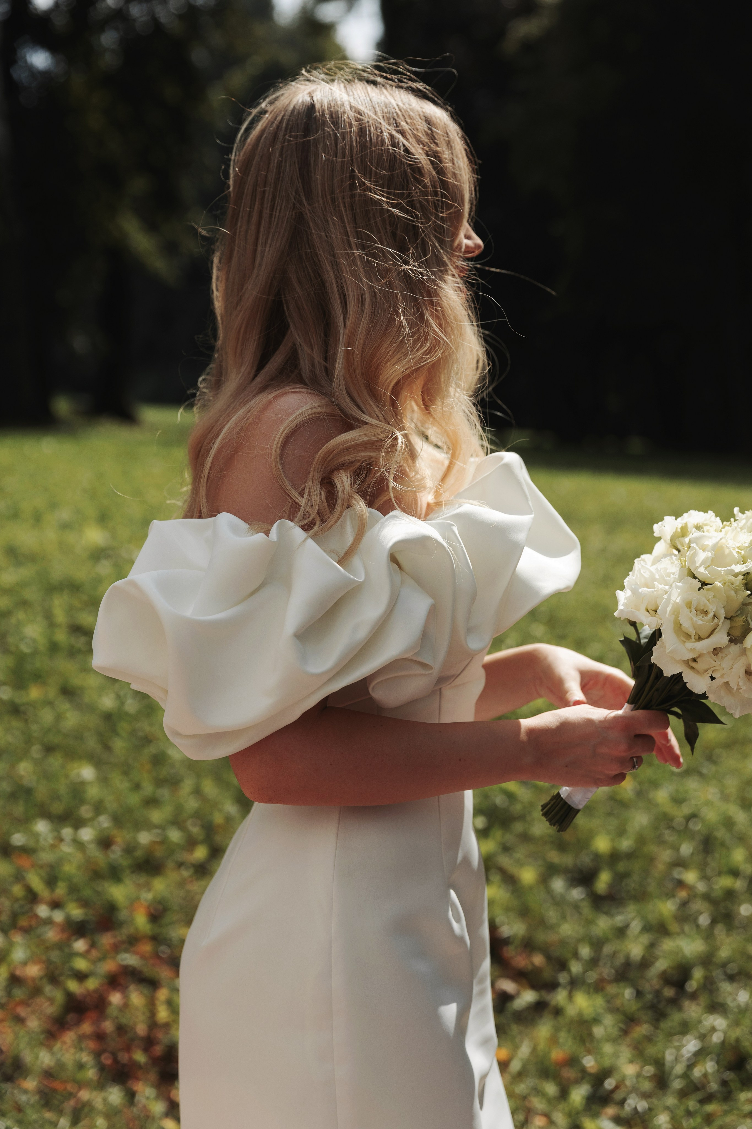 Свадебная фотосессия на Котельнической набережной и в парке Царицыно, Роспись в Шипиловском ЗАГСе. Свадебный фотограф Москва Анастасия Храмова