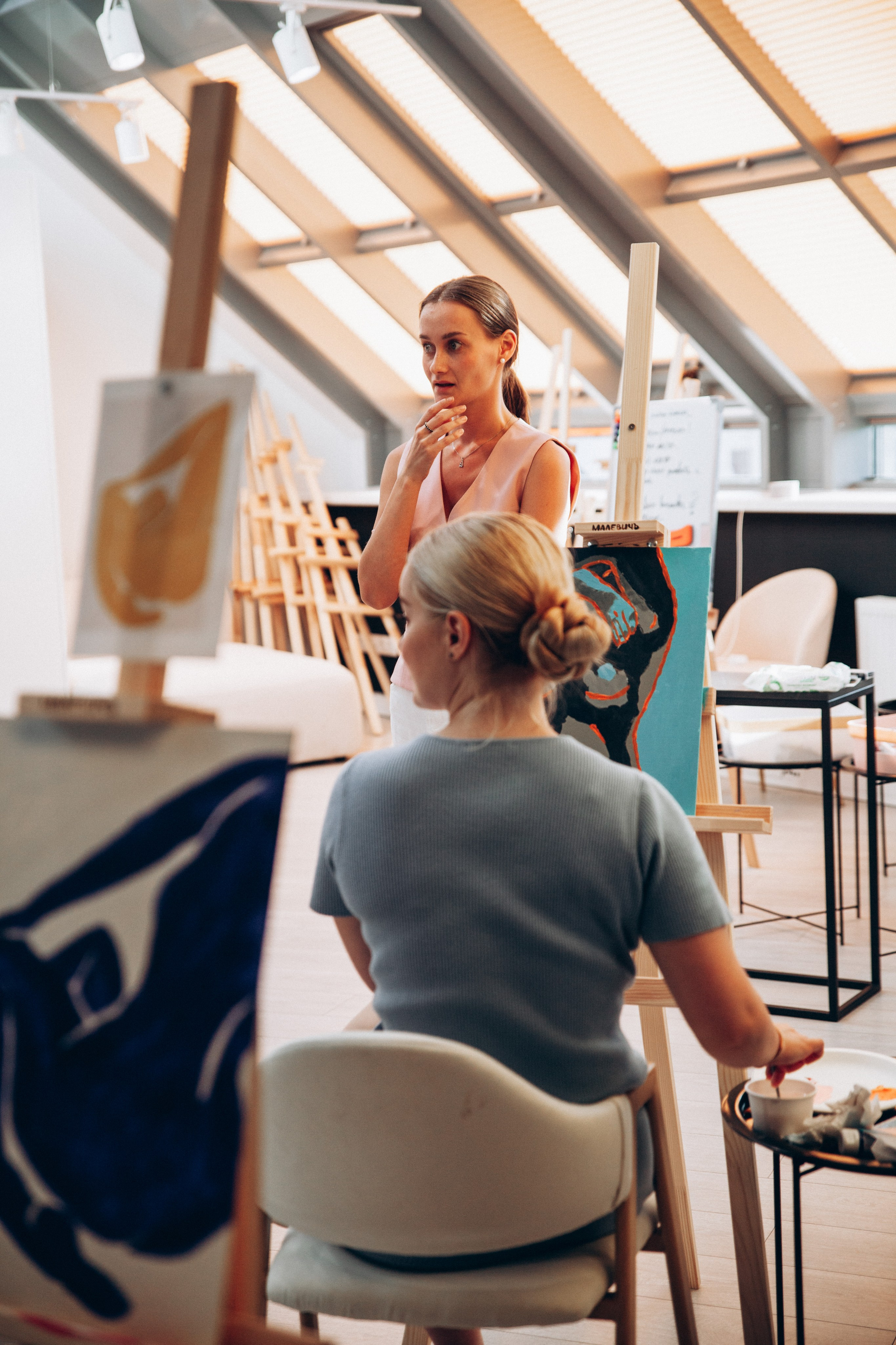 Мастер-класс по живописи. Преподаватель Анна К-К. Репортажный и детский фотограф в Минске