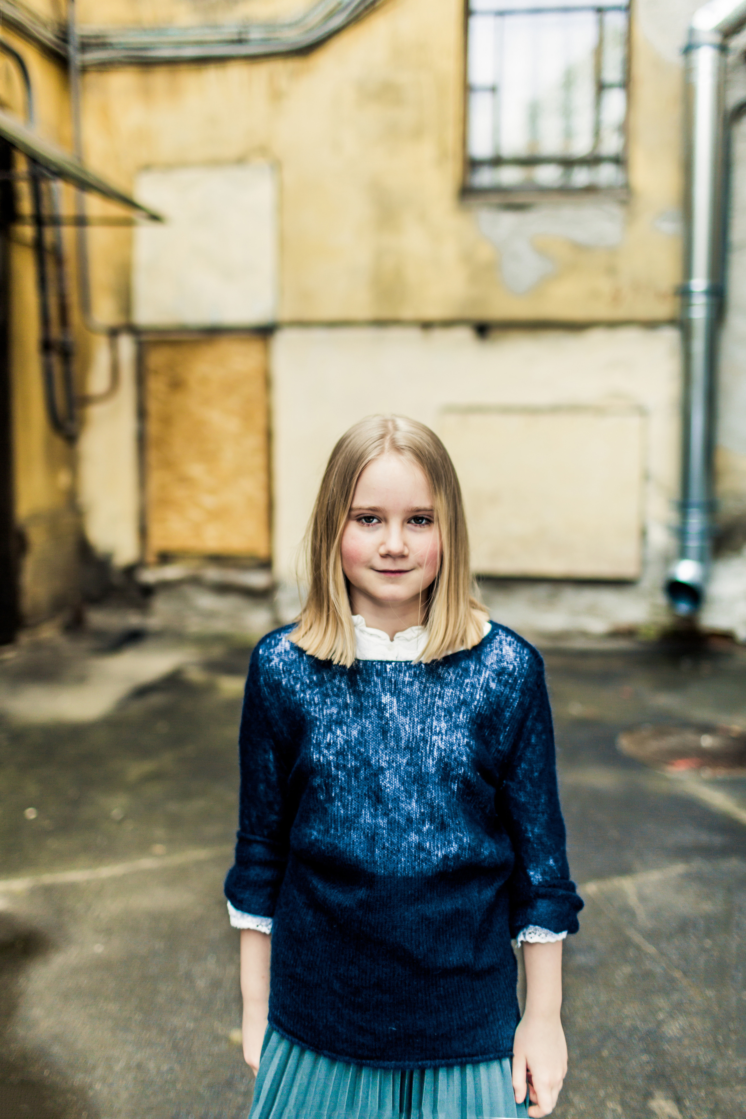 Уличный портретный фотосет для маленькой девочки. Детский, свадебный и семейный фотограф Юлия Курбатова, Санкт-Петербург