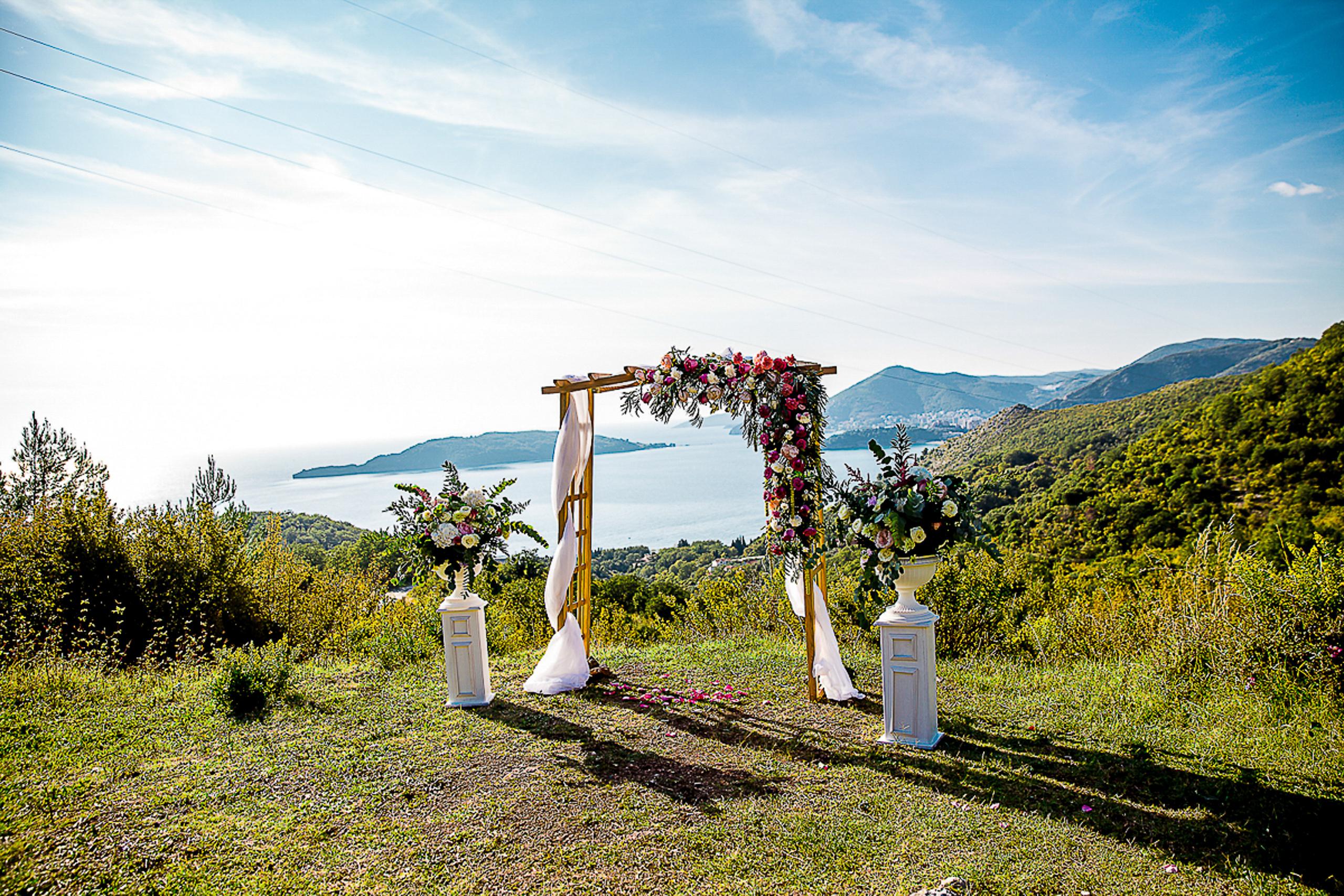 Сборы невесты. Ведущий на праздник в Москве / Денис Аганин