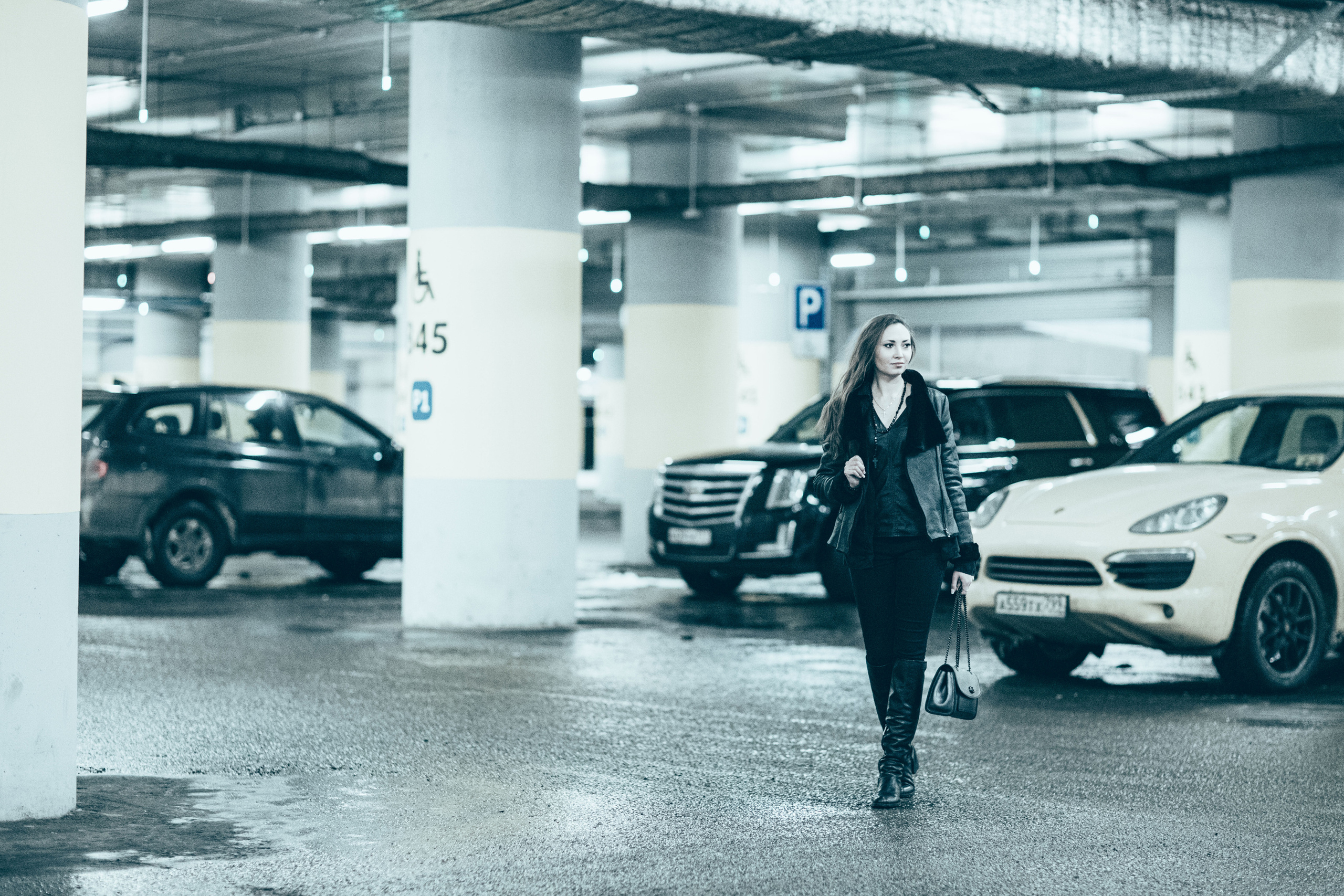 Женский портрет. Ведущий на праздник в Москве / Денис Аганин