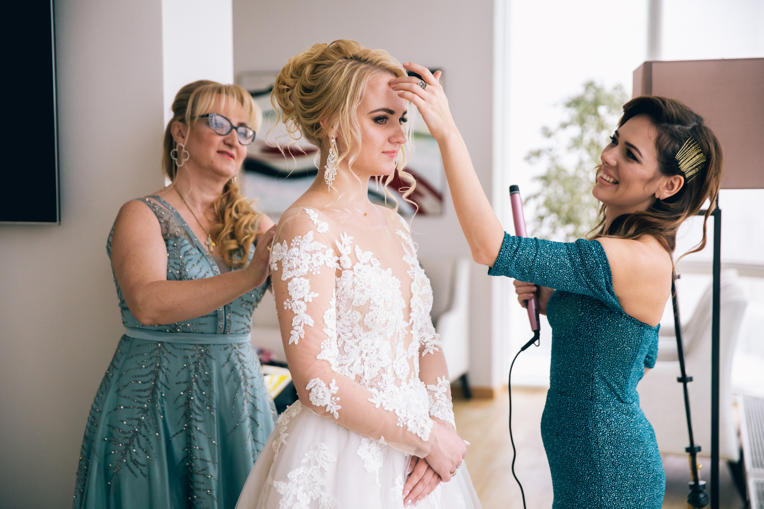 Фотосъёмка зимой на свадьбе. Ведущий на праздник в Москве / Денис Аганин