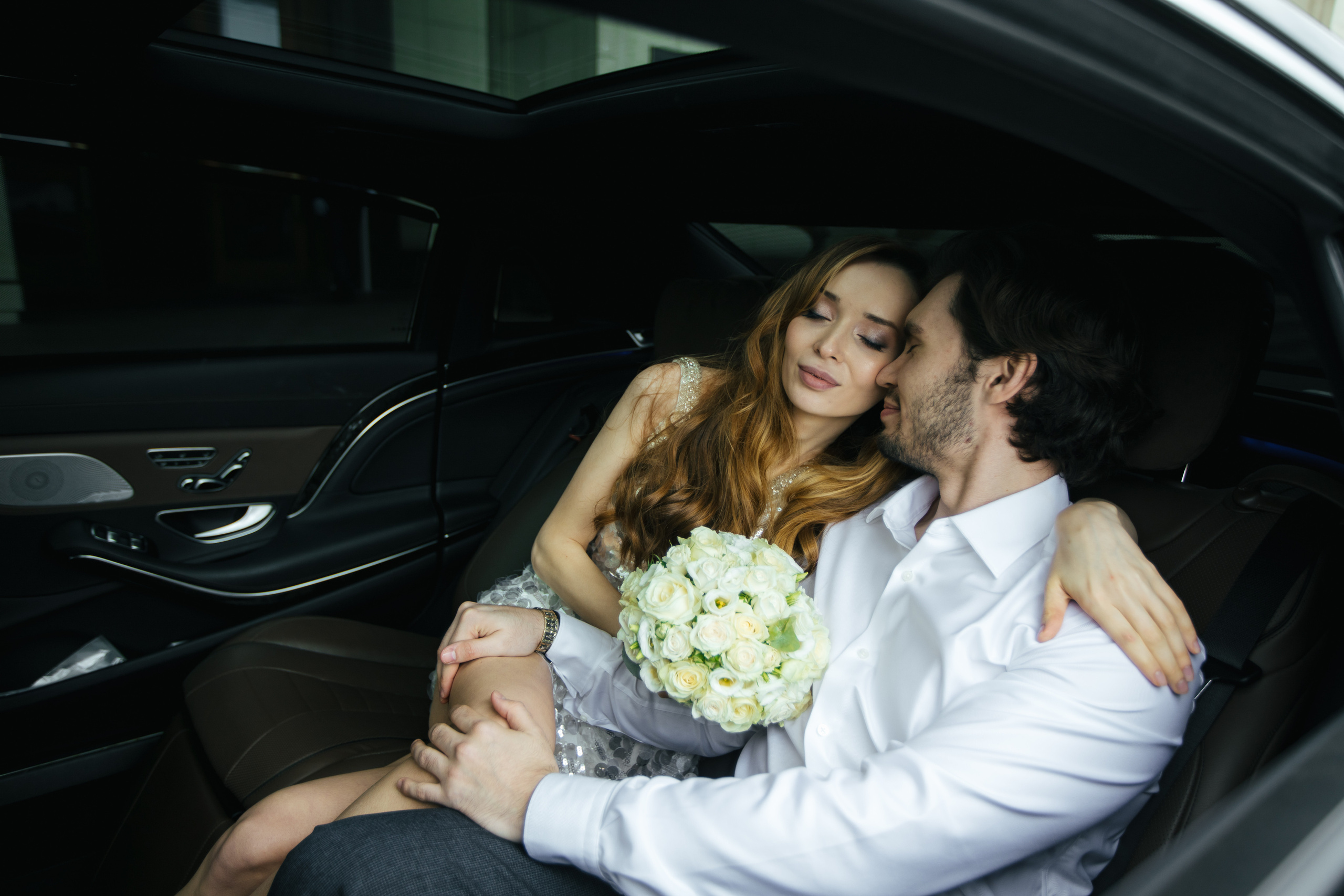 Необычная церемония регистрации брака. Ведущий на праздник в Москве / Денис Аганин