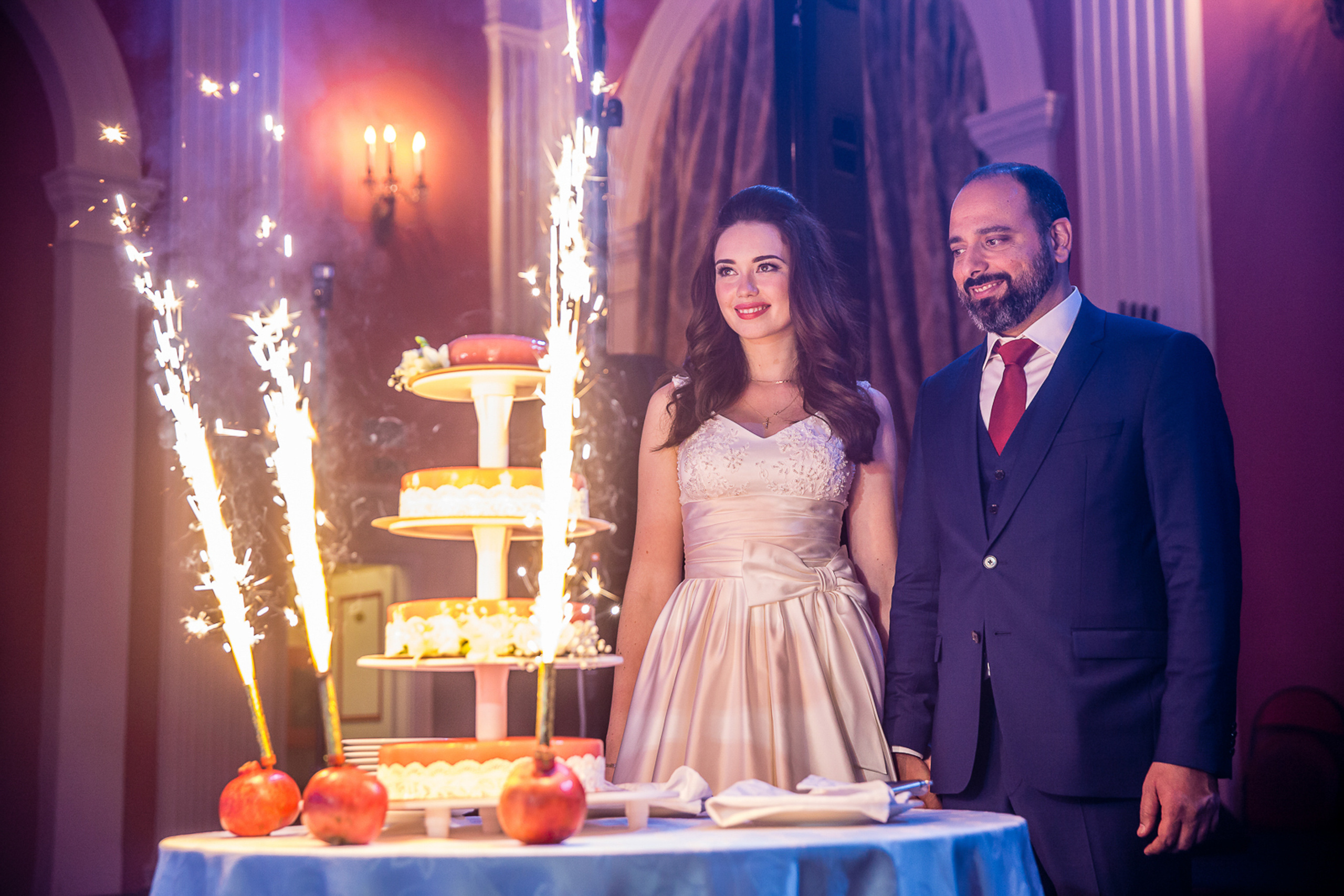 Свадебные фото осенью. Ведущий на праздник в Москве / Денис Аганин