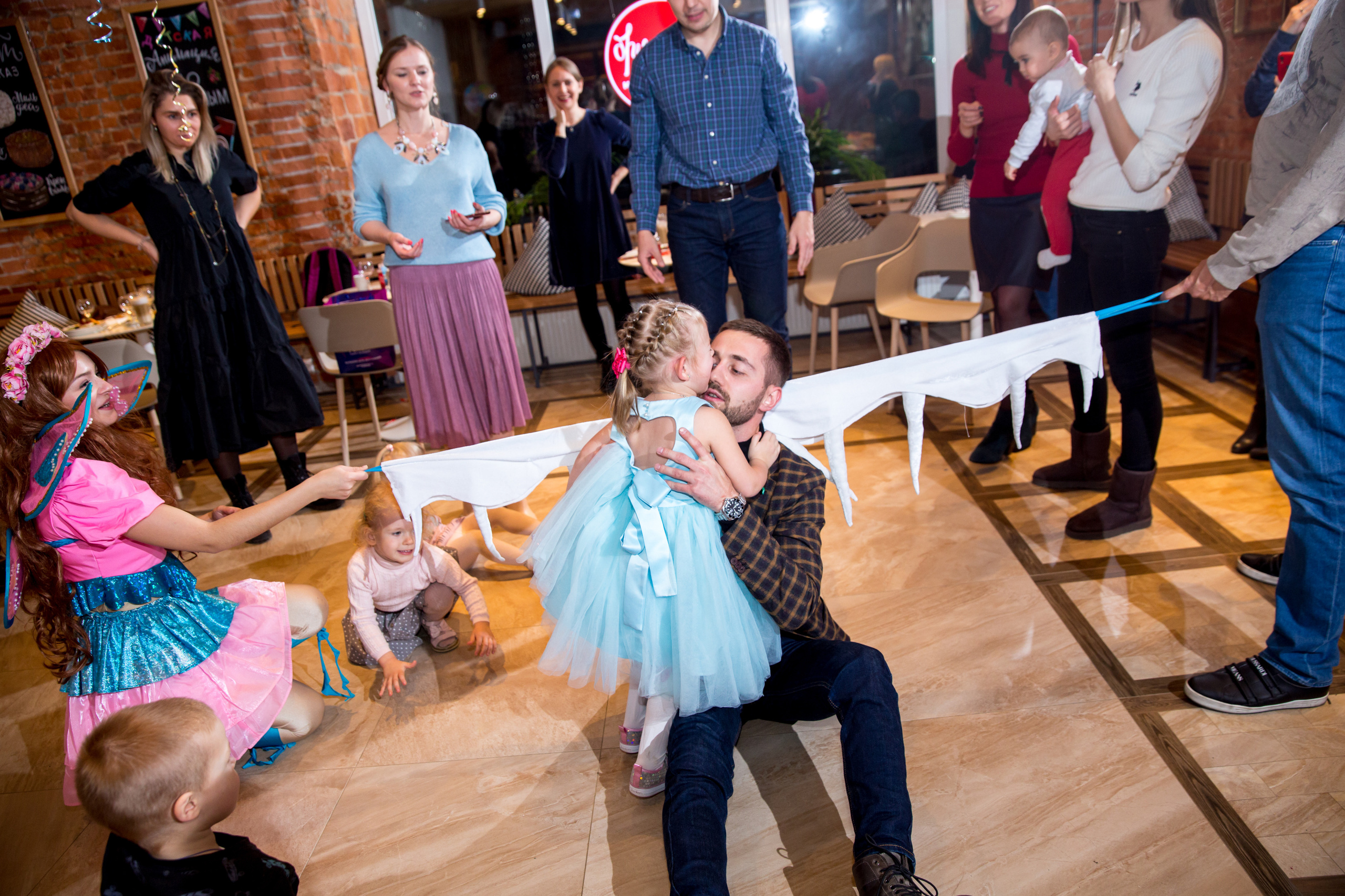 Фотосъёмка детского праздника. Ведущий на праздник в Москве / Денис Аганин