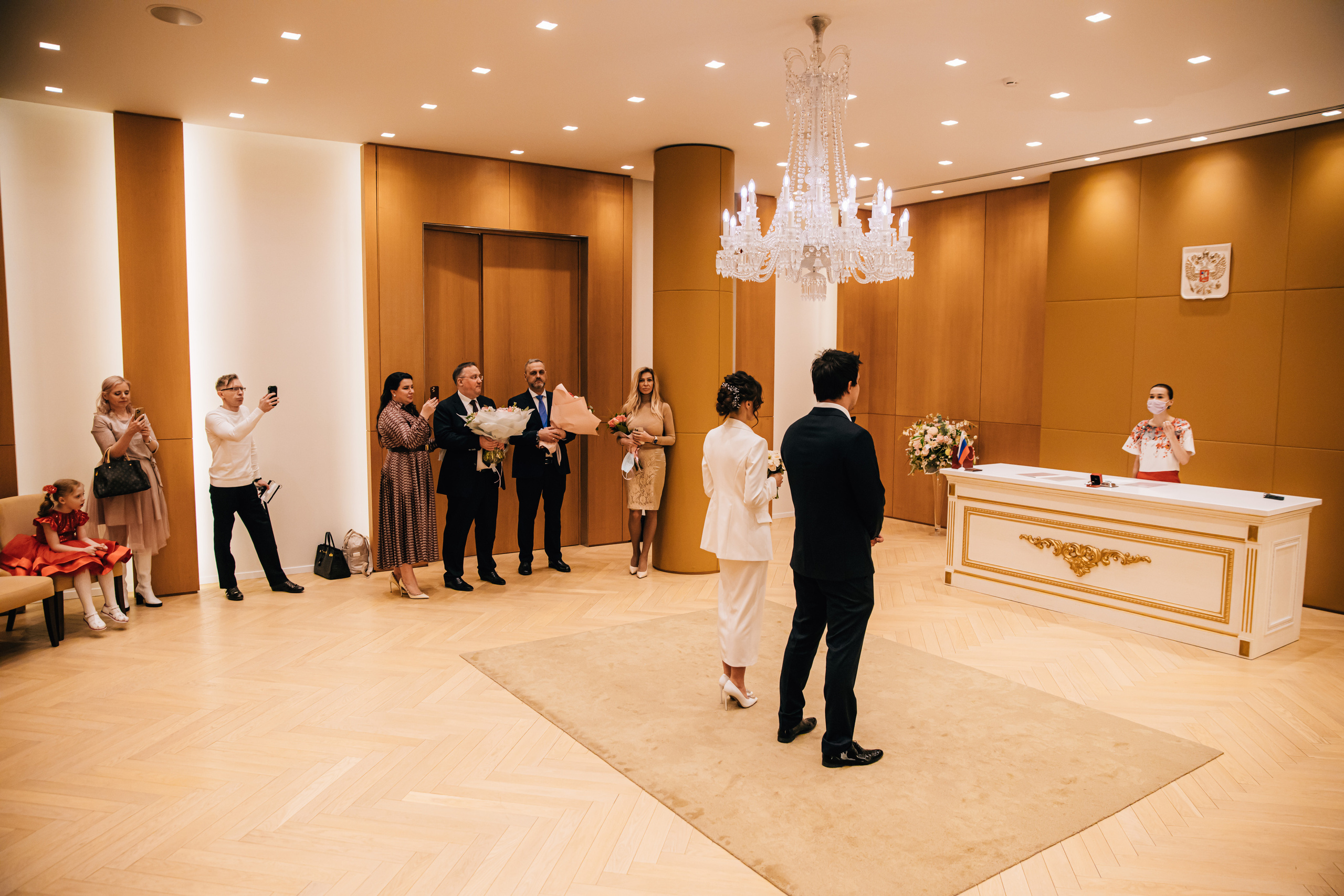 Сборы невесты. Ведущий на праздник в Москве / Денис Аганин