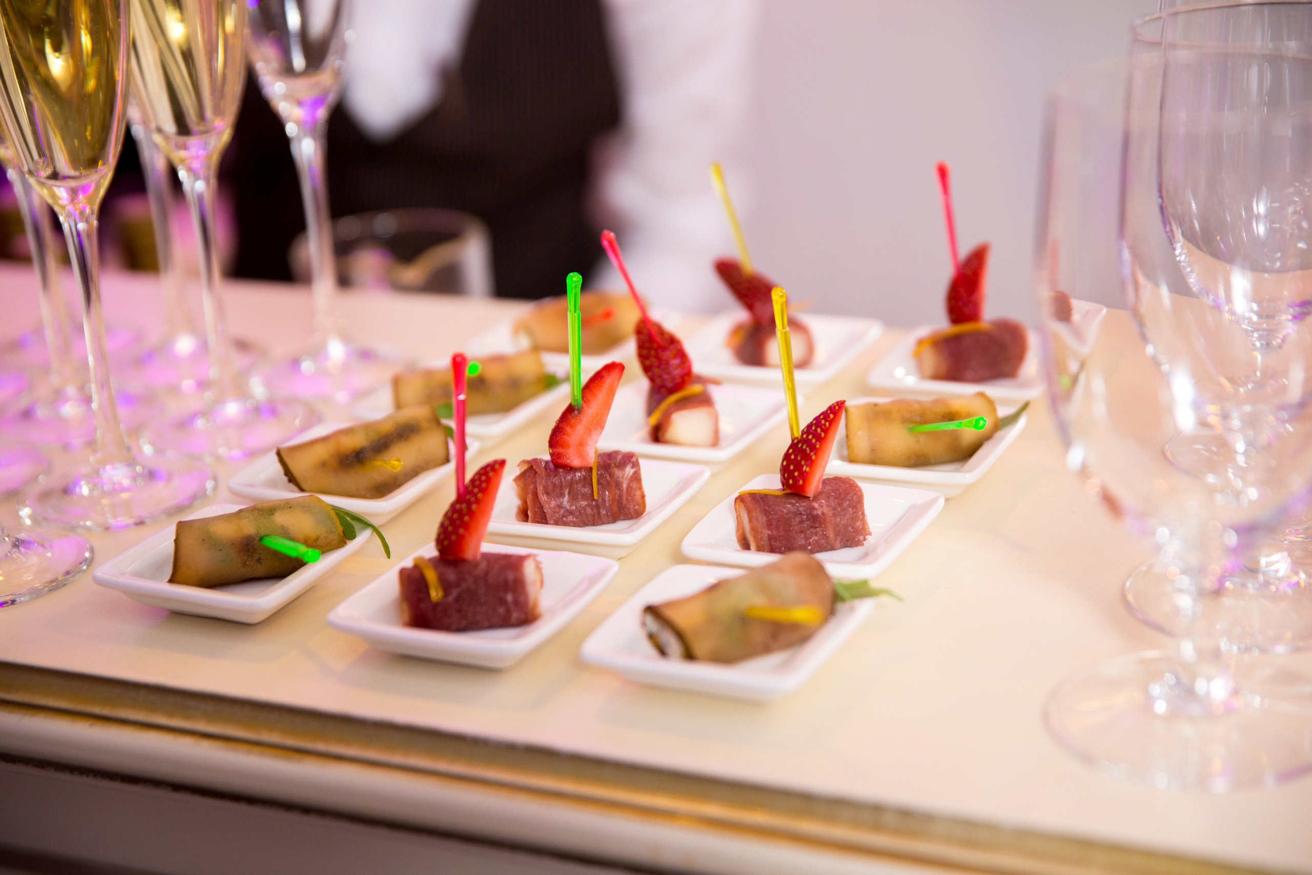 Фотосъёмка зимой на свадьбе. Ведущий на праздник в Москве / Денис Аганин