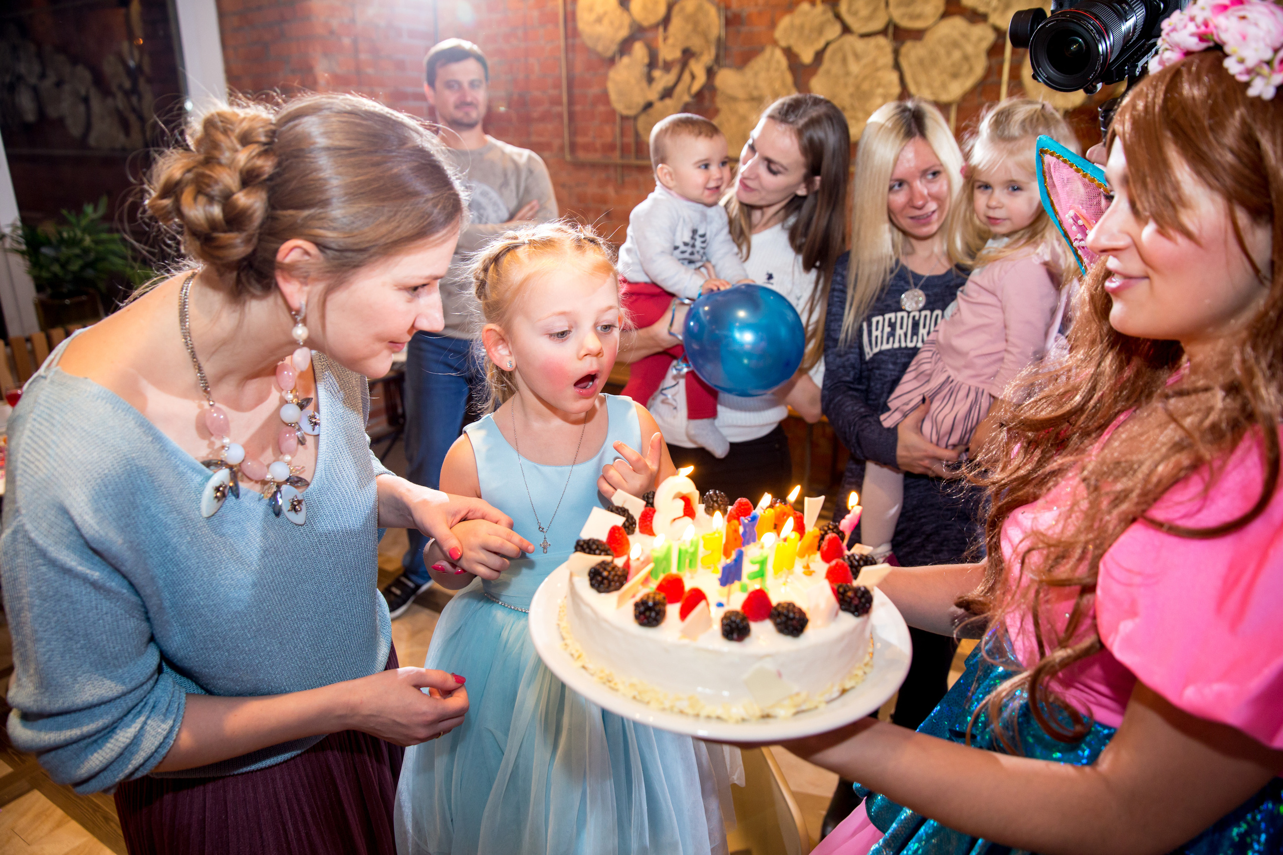 Фотосъёмка детского праздника. Ведущий на праздник в Москве / Денис Аганин