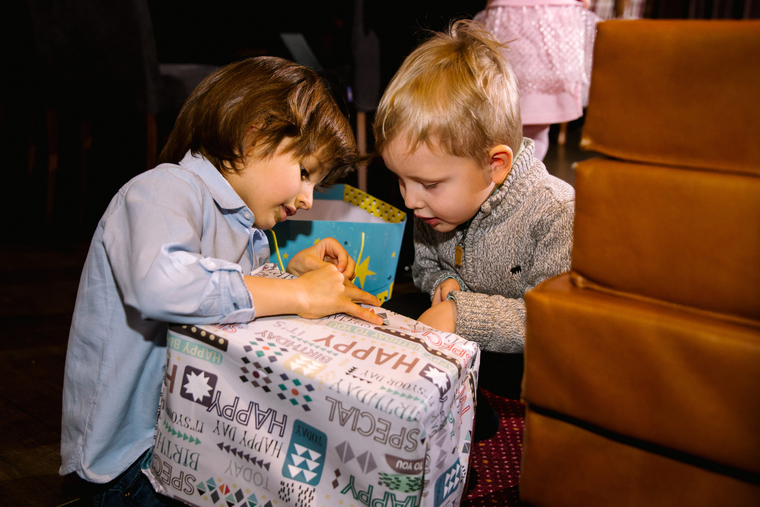 Фотосъёмка детского праздника. Ведущий на праздник в Москве / Денис Аганин