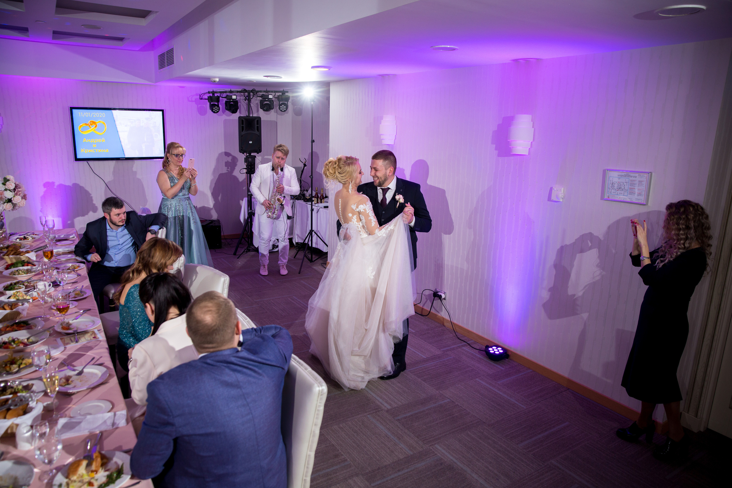 Фотосъёмка зимой на свадьбе. Ведущий на праздник в Москве / Денис Аганин