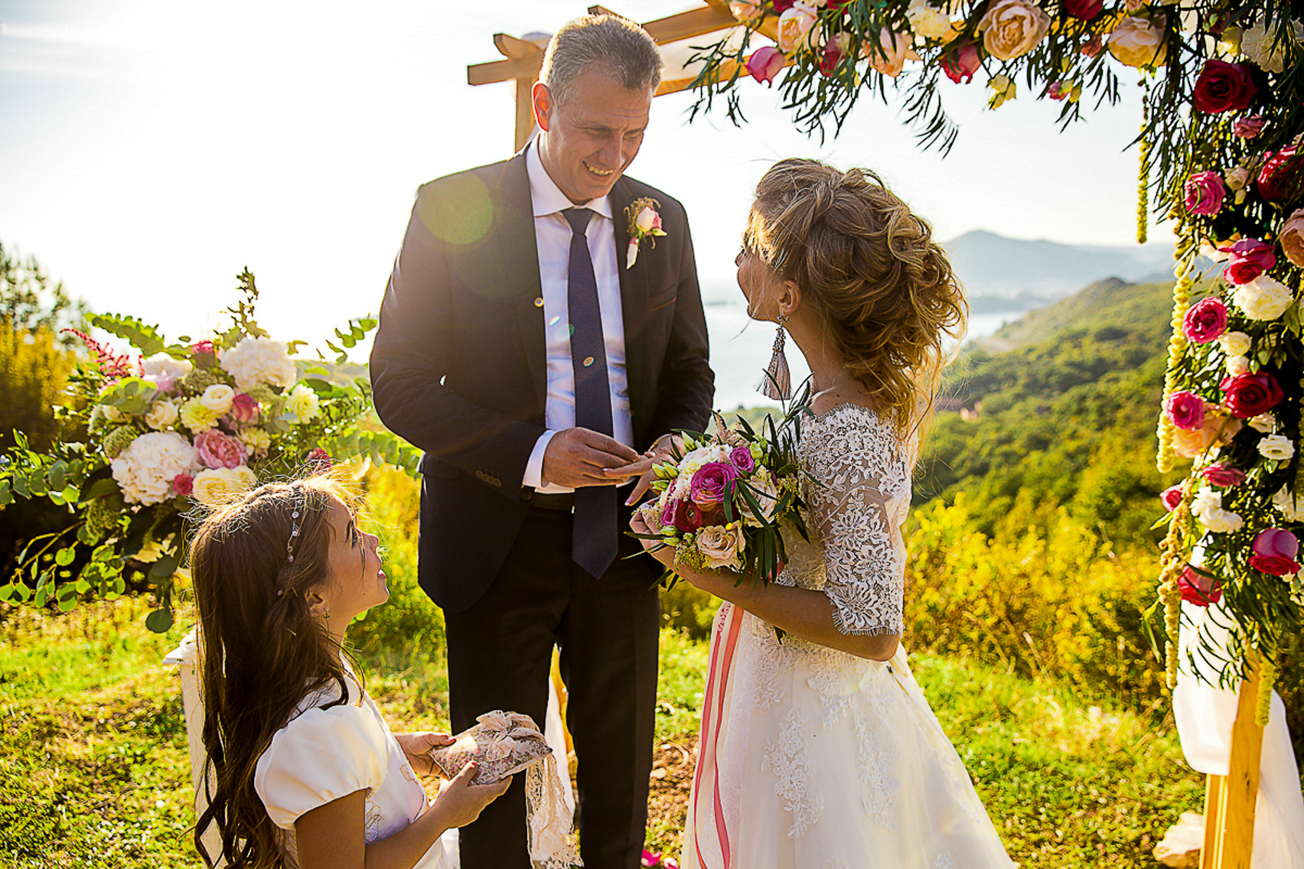 Сборы невесты. Ведущий на праздник в Москве / Денис Аганин