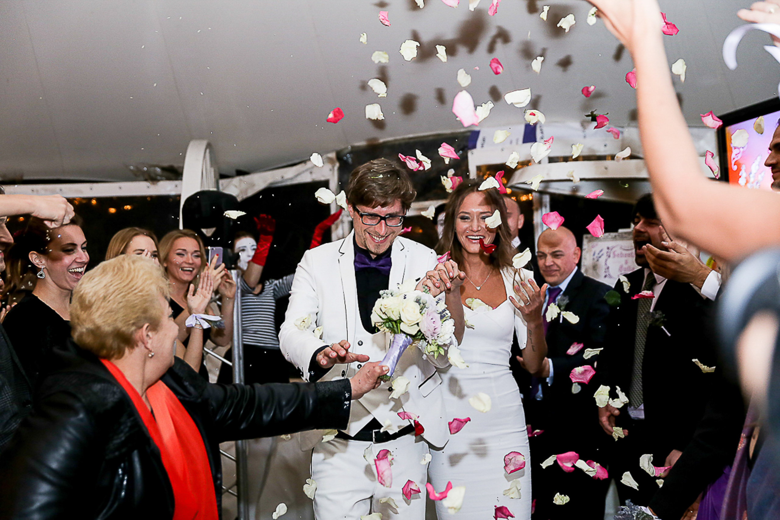 Сборы невесты. Ведущий на праздник в Москве / Денис Аганин