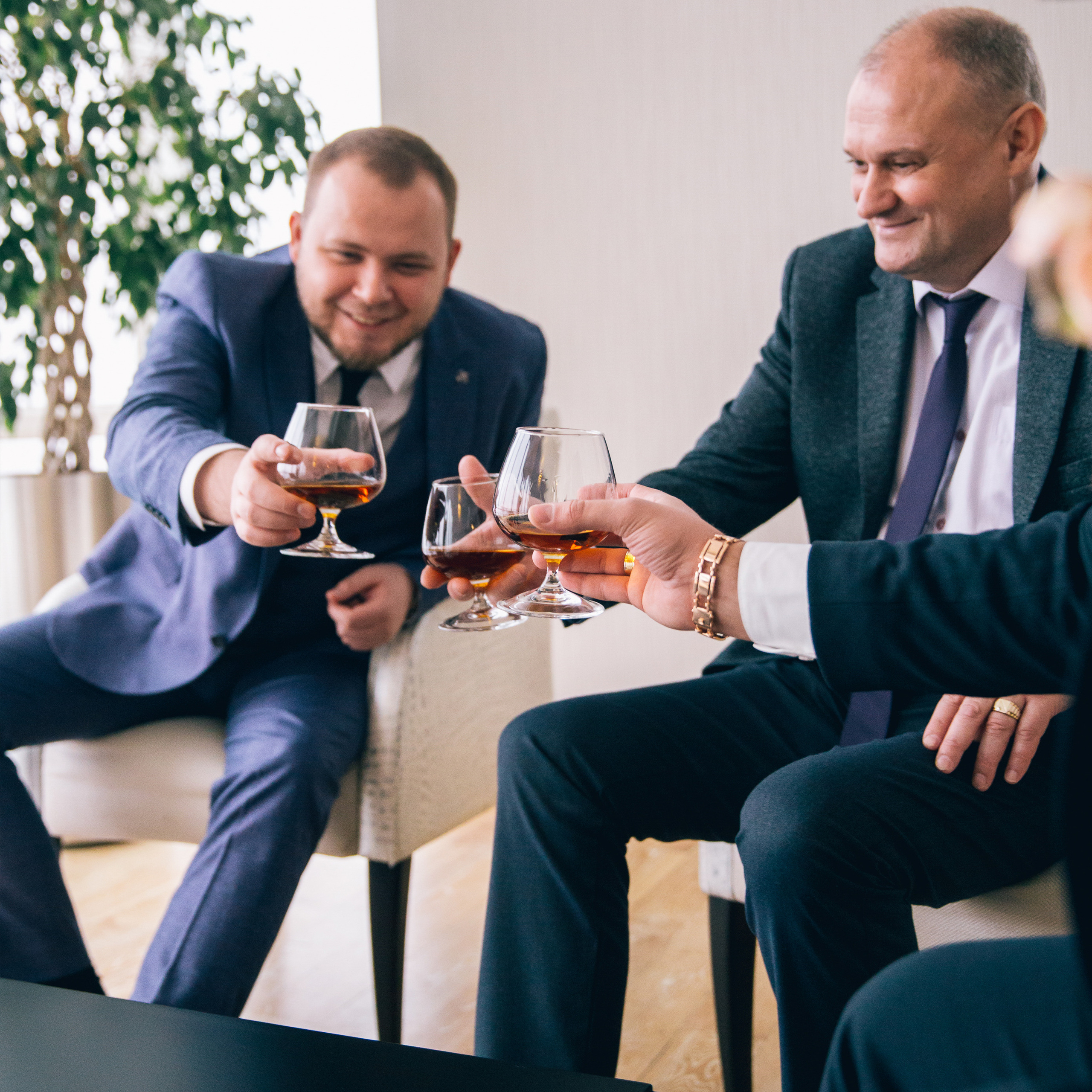 Фотосъёмка зимой на свадьбе. Ведущий на праздник в Москве / Денис Аганин