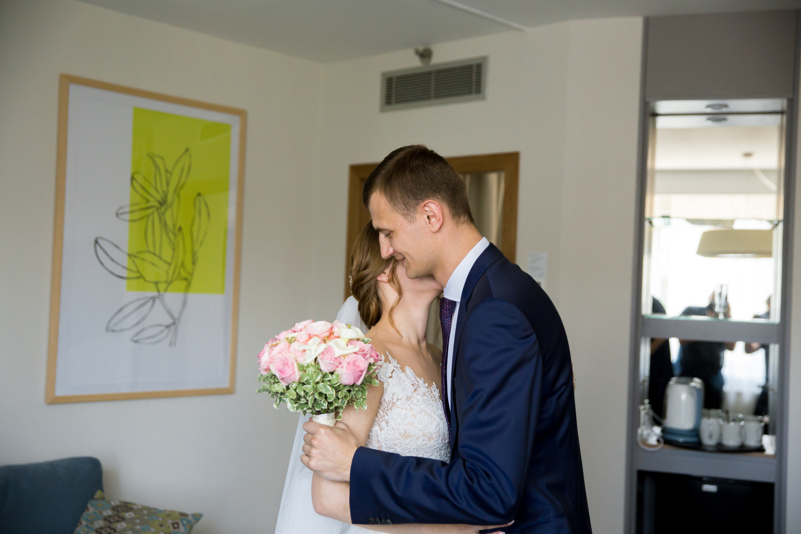 Фотограф на свадьбу летом. Ведущий на праздник в Москве / Денис Аганин