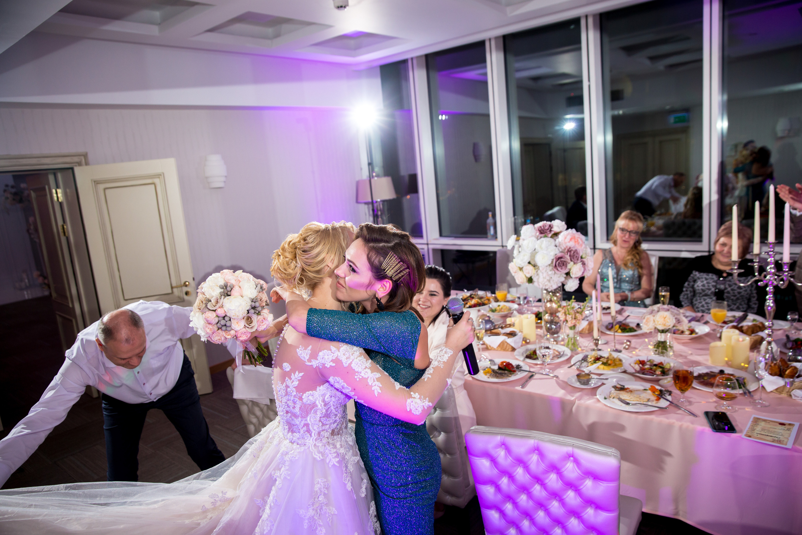 Фотосъёмка зимой на свадьбе. Ведущий на праздник в Москве / Денис Аганин