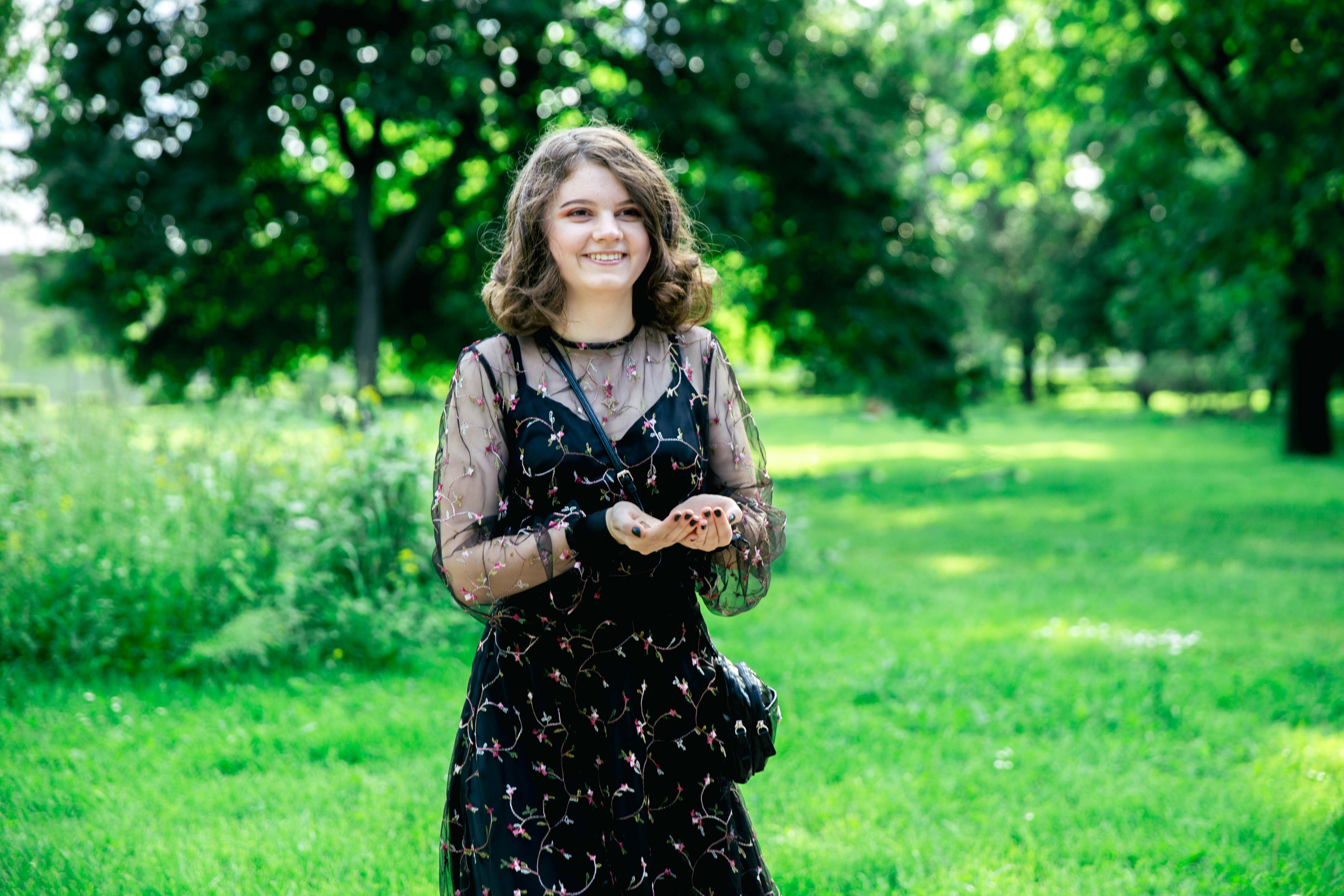 Взрослая свадьба без банкета. Ведущий на праздник в Москве / Денис Аганин