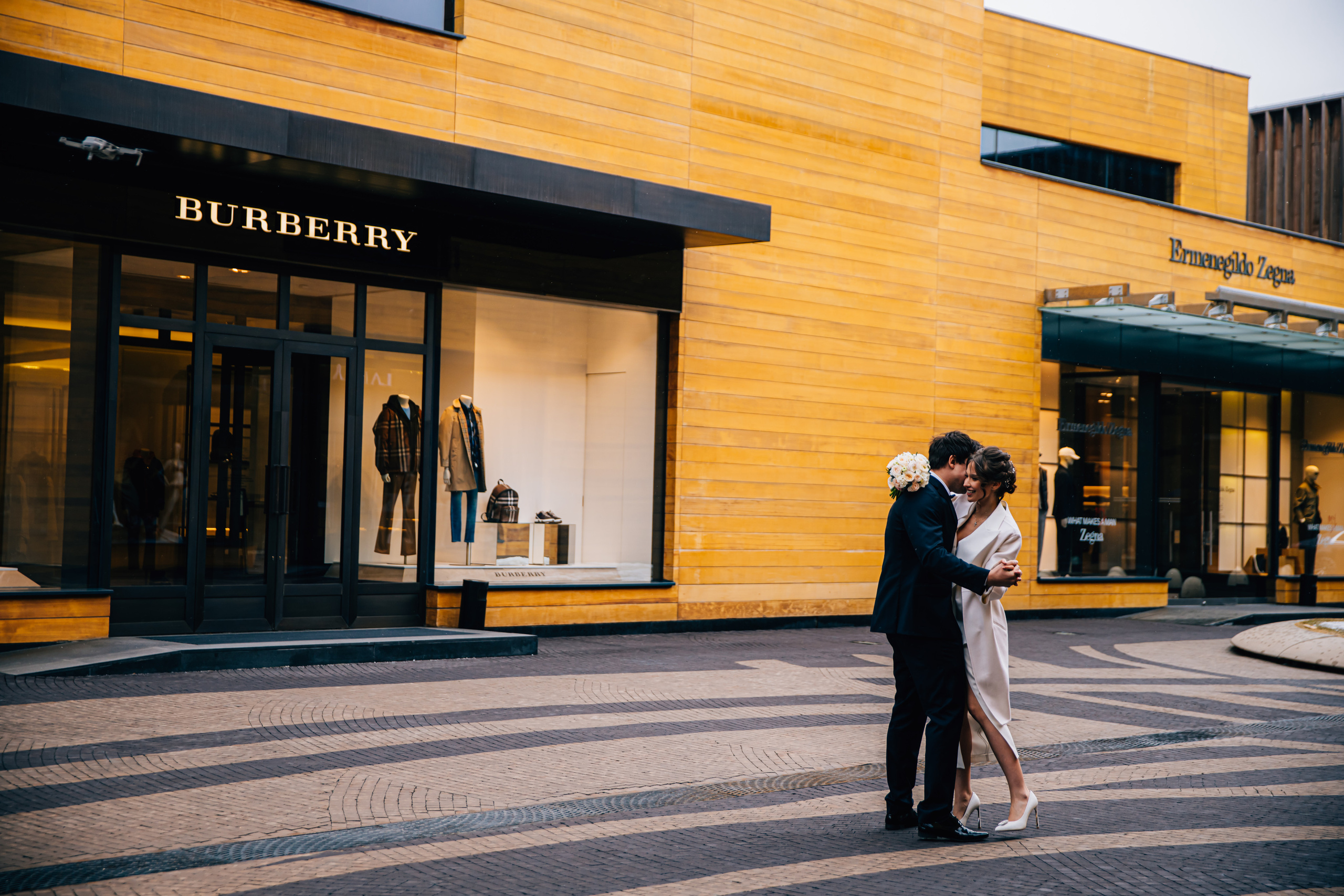 Сборы невесты. Ведущий на праздник в Москве / Денис Аганин