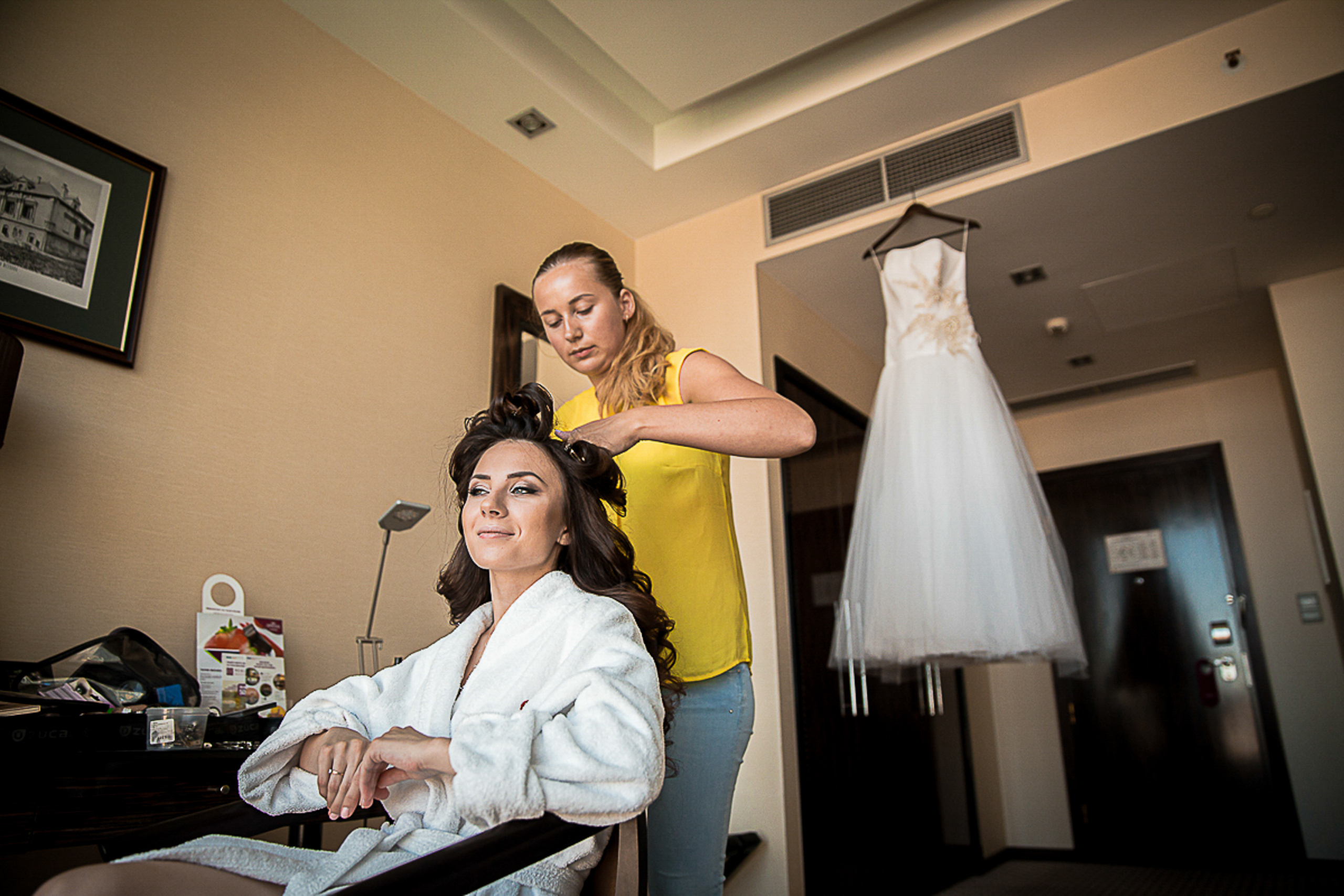 Фотограф на свадьбу. Ведущий на праздник в Москве / Денис Аганин