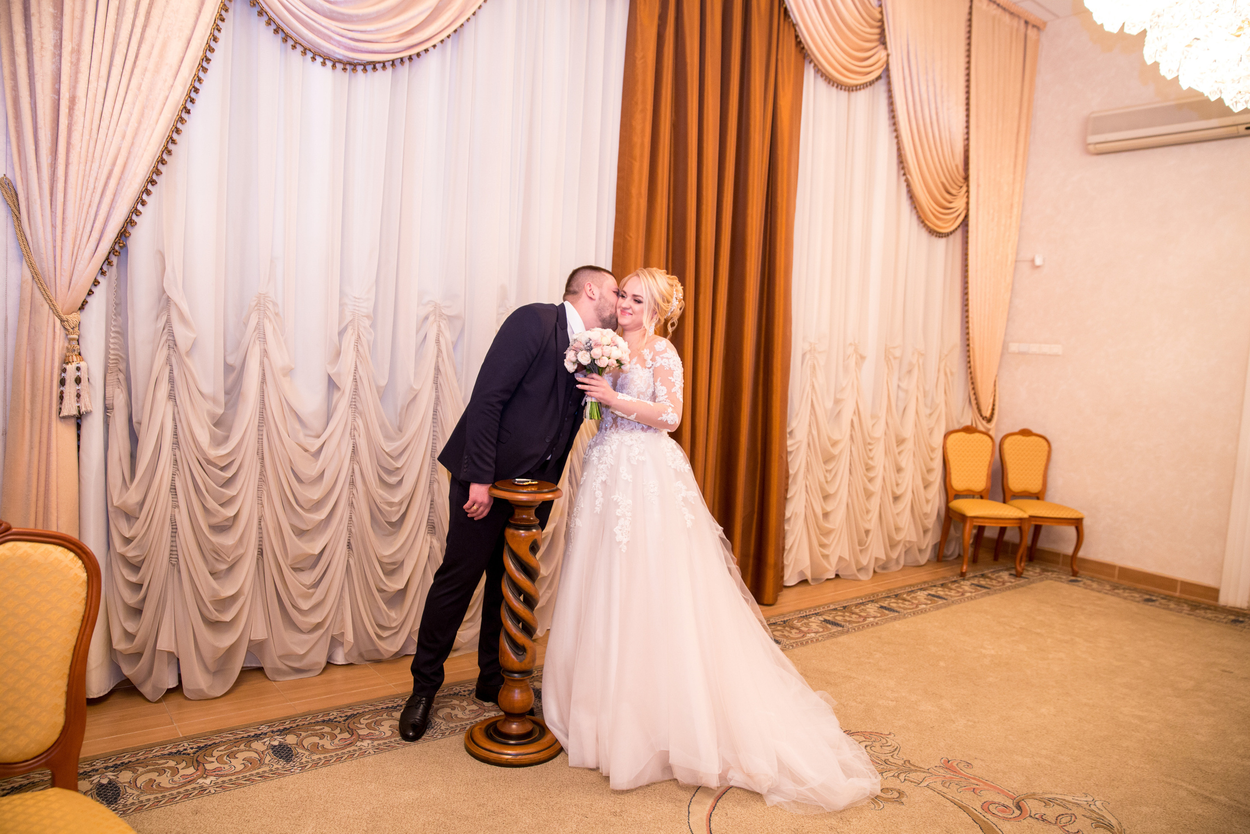 Фотосъёмка зимой на свадьбе. Ведущий на праздник в Москве / Денис Аганин