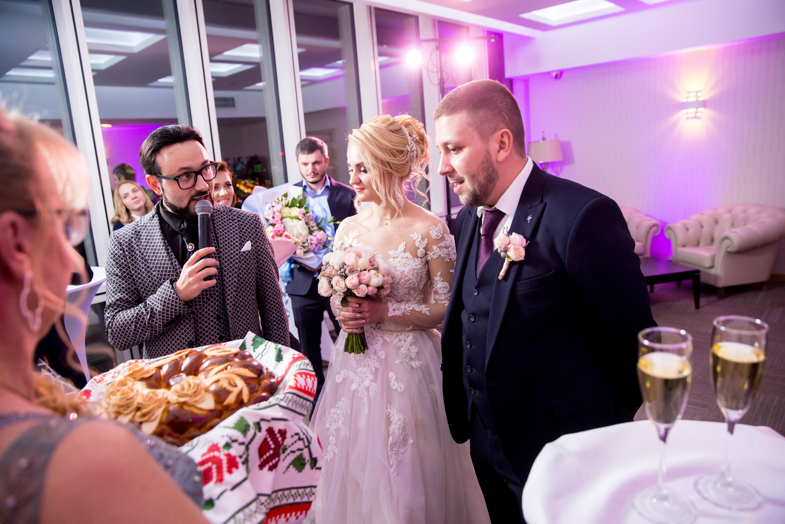 Фотосъёмка зимой на свадьбе. Ведущий на праздник в Москве / Денис Аганин