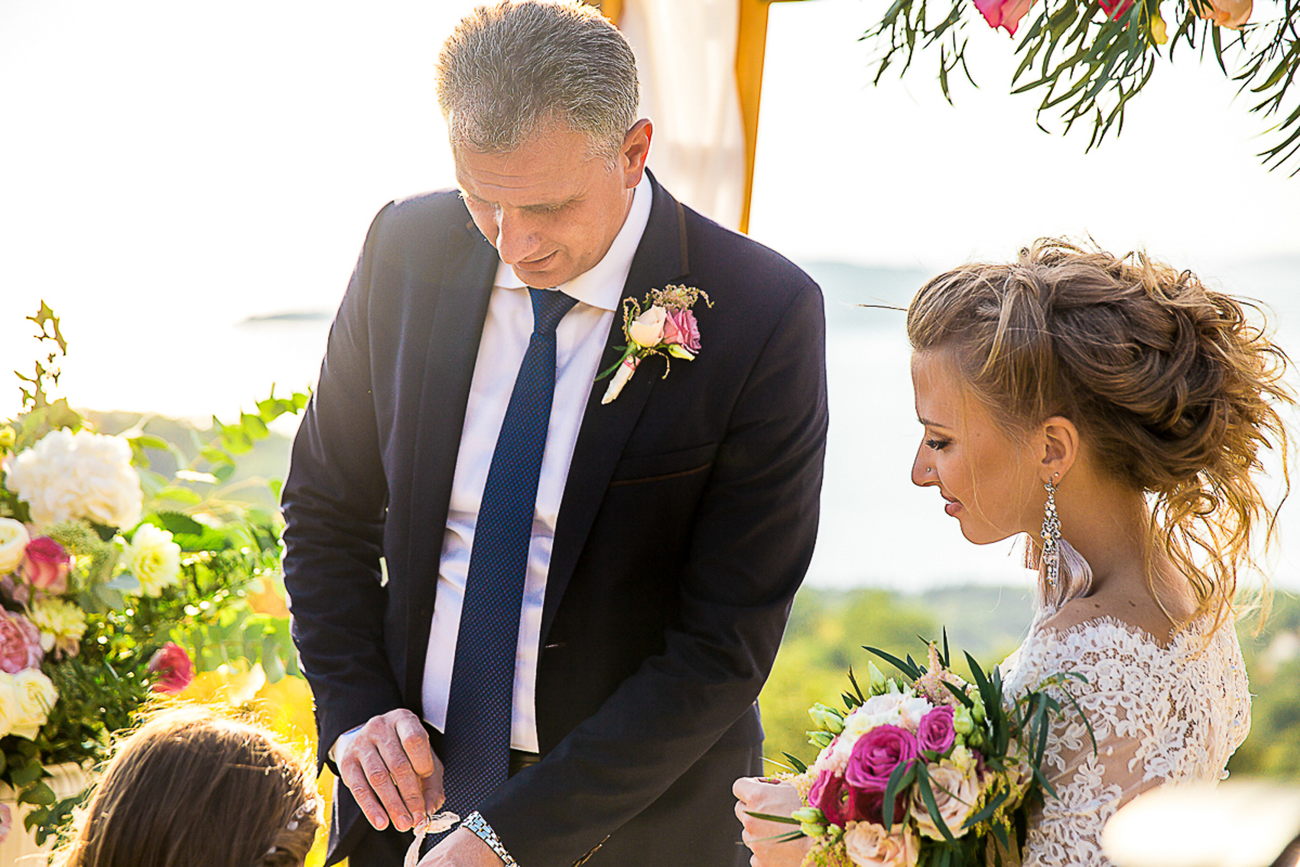 Фотограф на свадьбу. Ведущий на праздник в Москве / Денис Аганин
