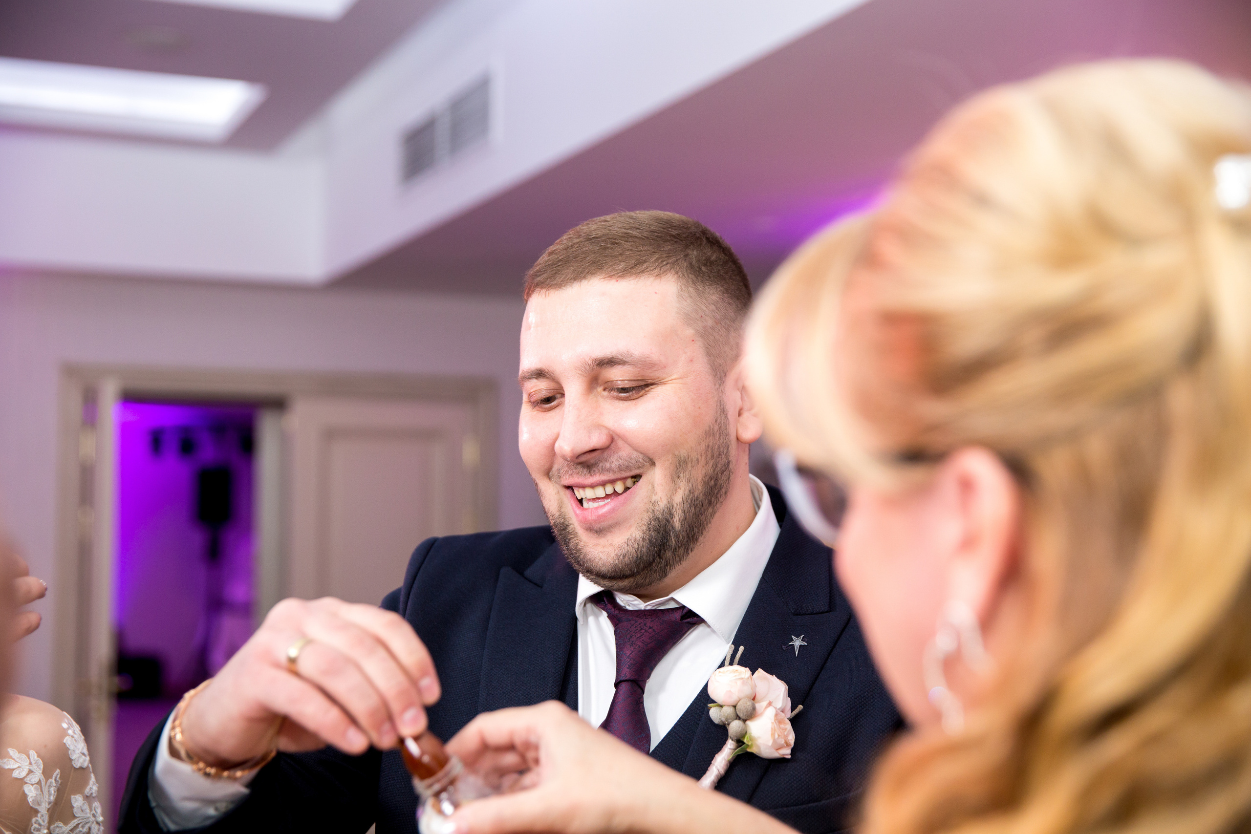 Фотосъёмка зимой на свадьбе. Ведущий на праздник в Москве / Денис Аганин