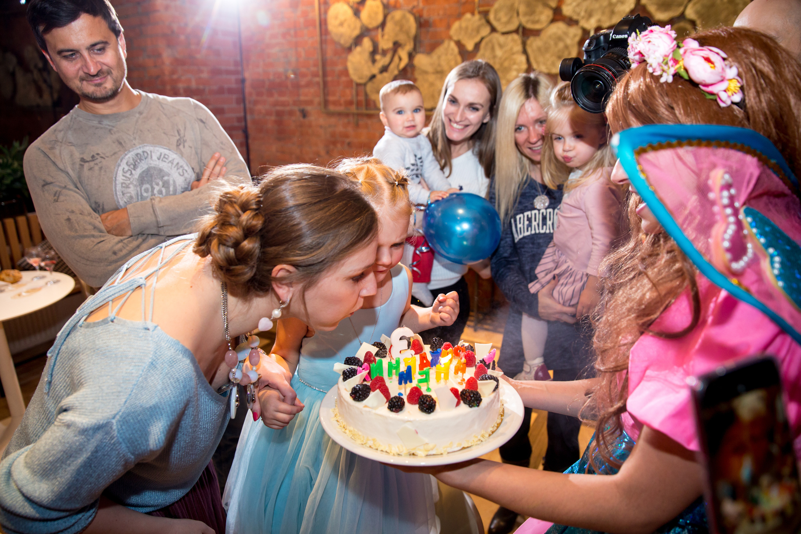 Фотосъёмка детского праздника. Ведущий на праздник в Москве / Денис Аганин