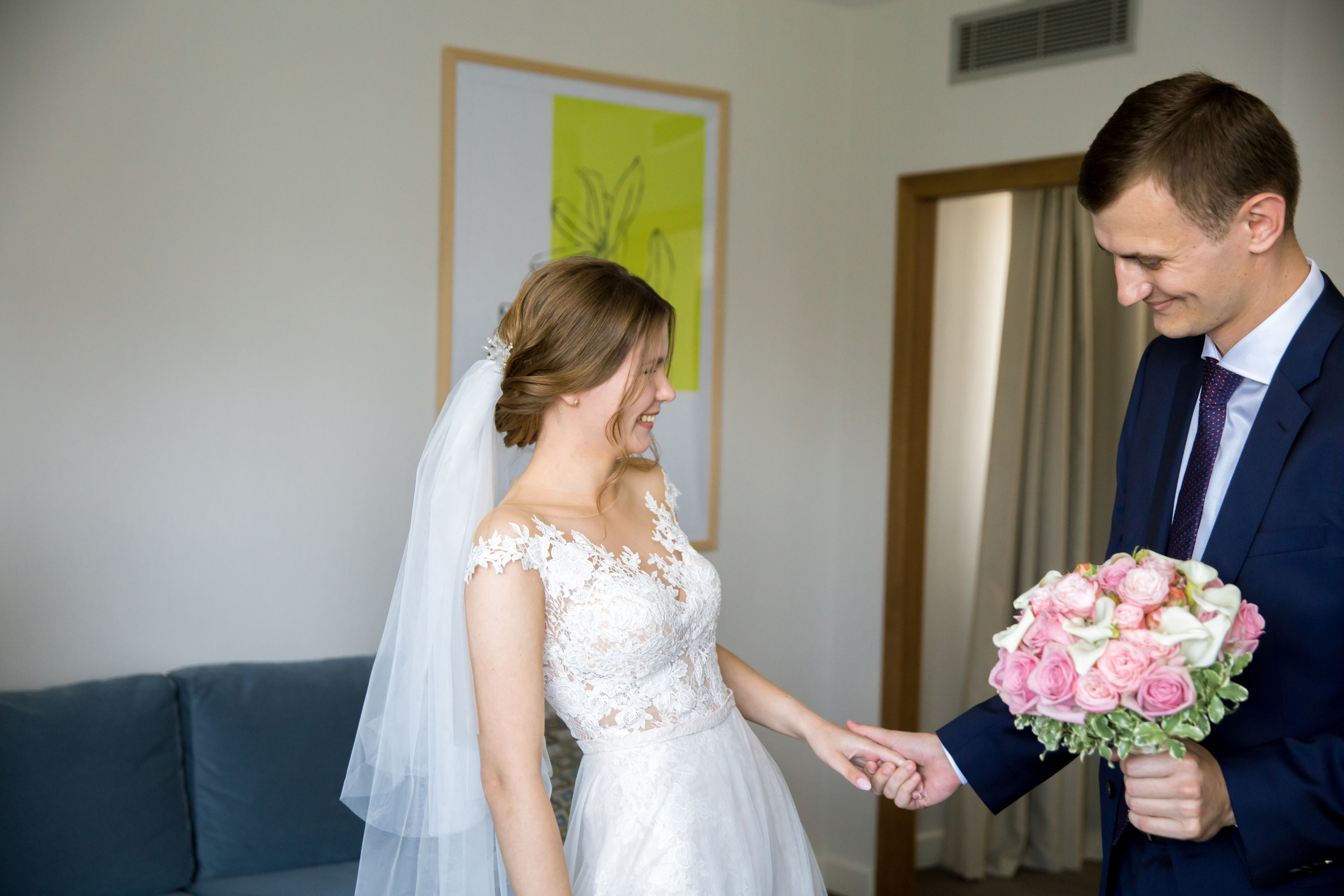 Фотограф на свадьбу летом. Ведущий на праздник в Москве / Денис Аганин