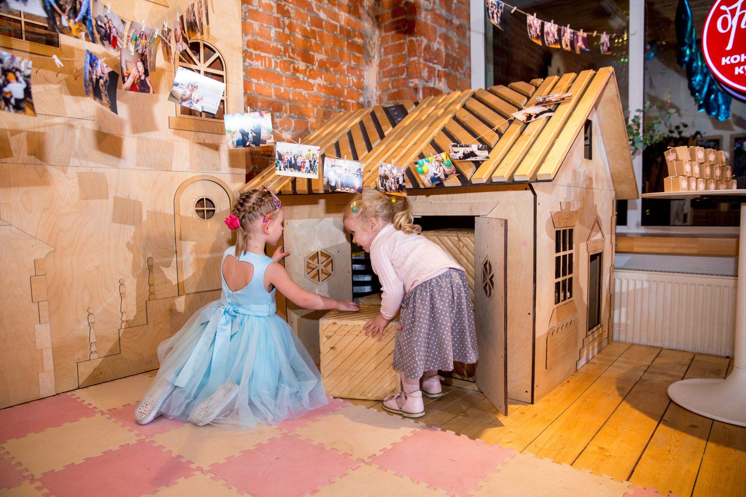 Фотосъёмка детского праздника. Ведущий на праздник в Москве / Денис Аганин