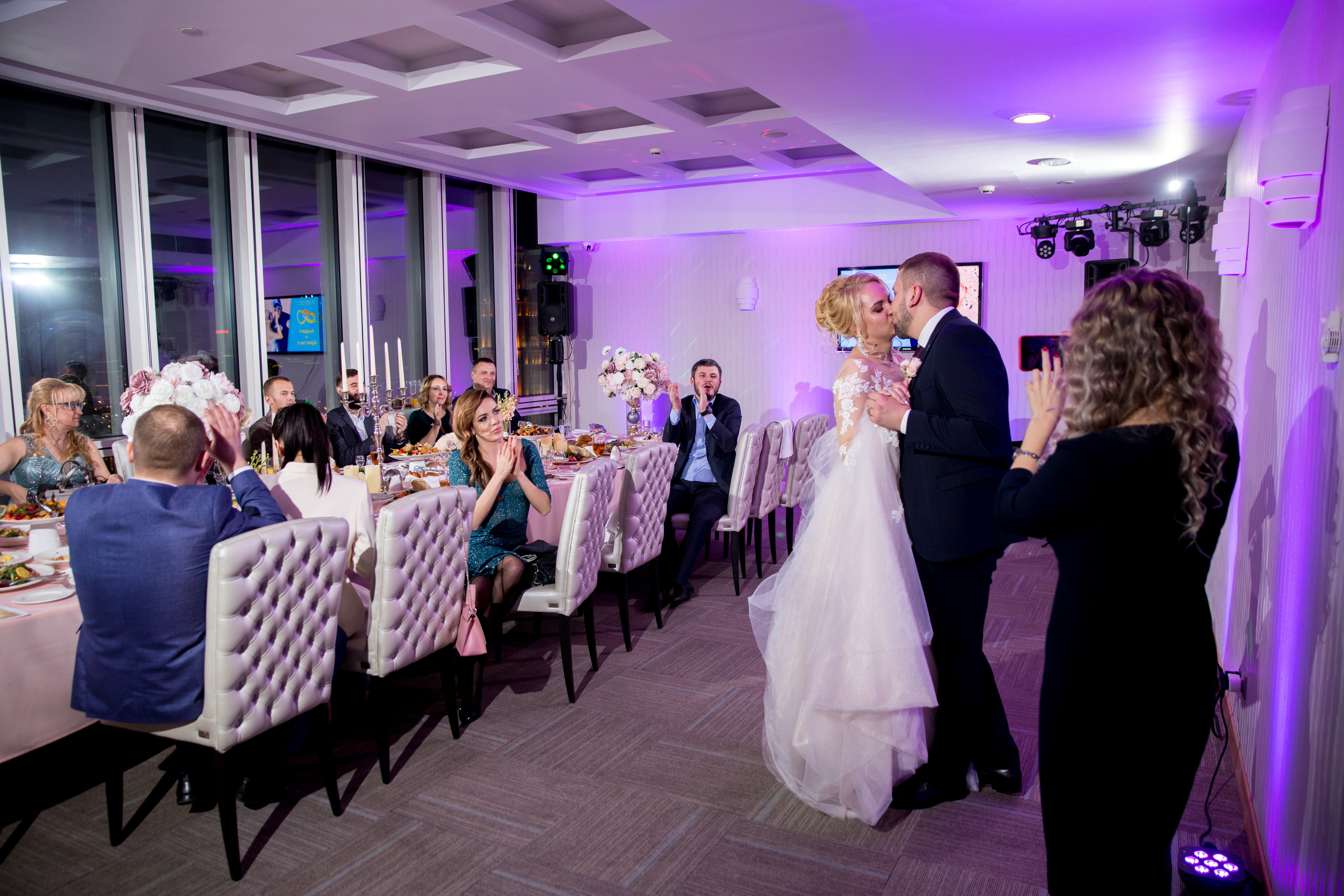 Фотосъёмка зимой на свадьбе. Ведущий на праздник в Москве / Денис Аганин