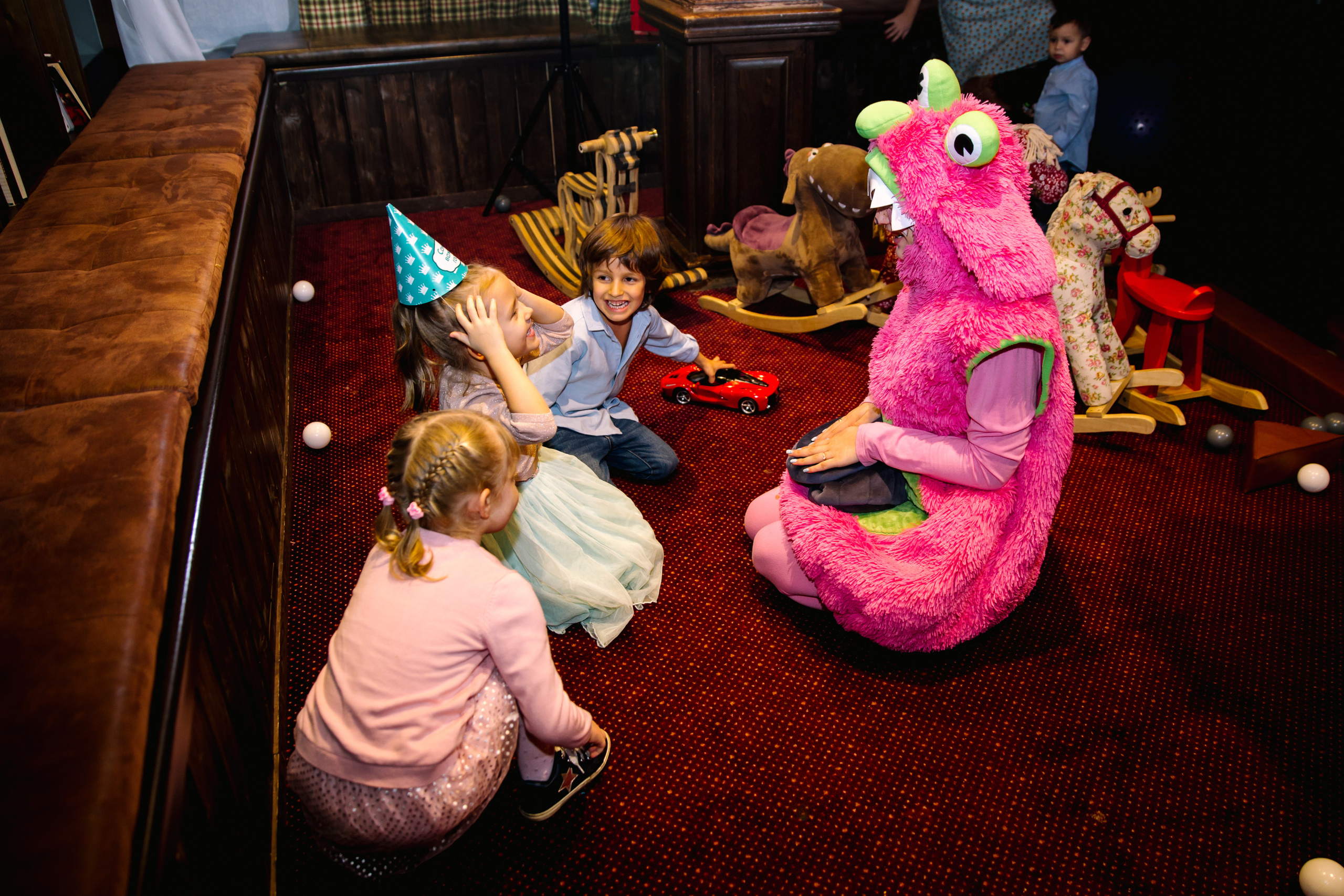 Фотосъёмка детского праздника. Ведущий на праздник в Москве / Денис Аганин